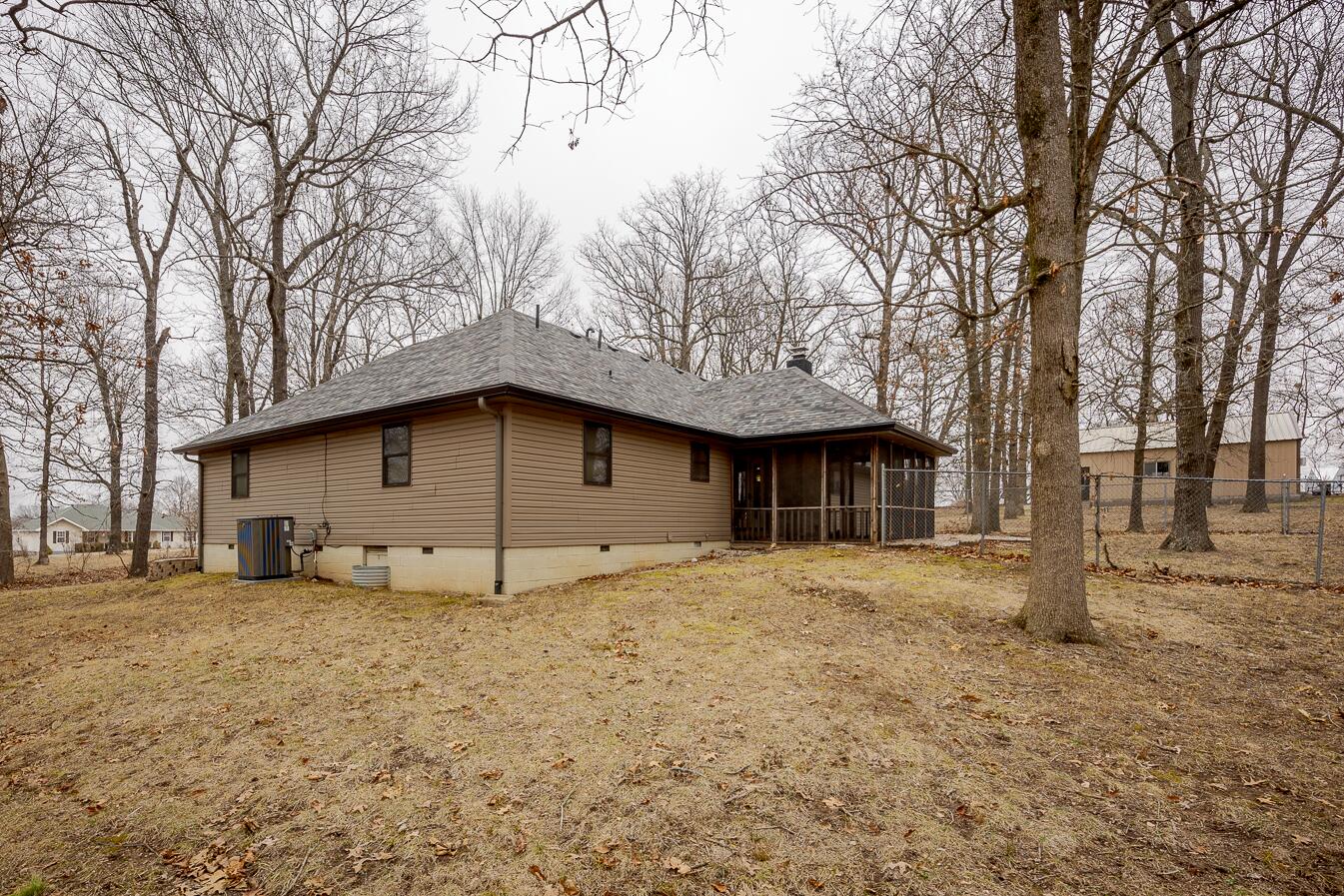 17664 West County Line Road Property Photo 40