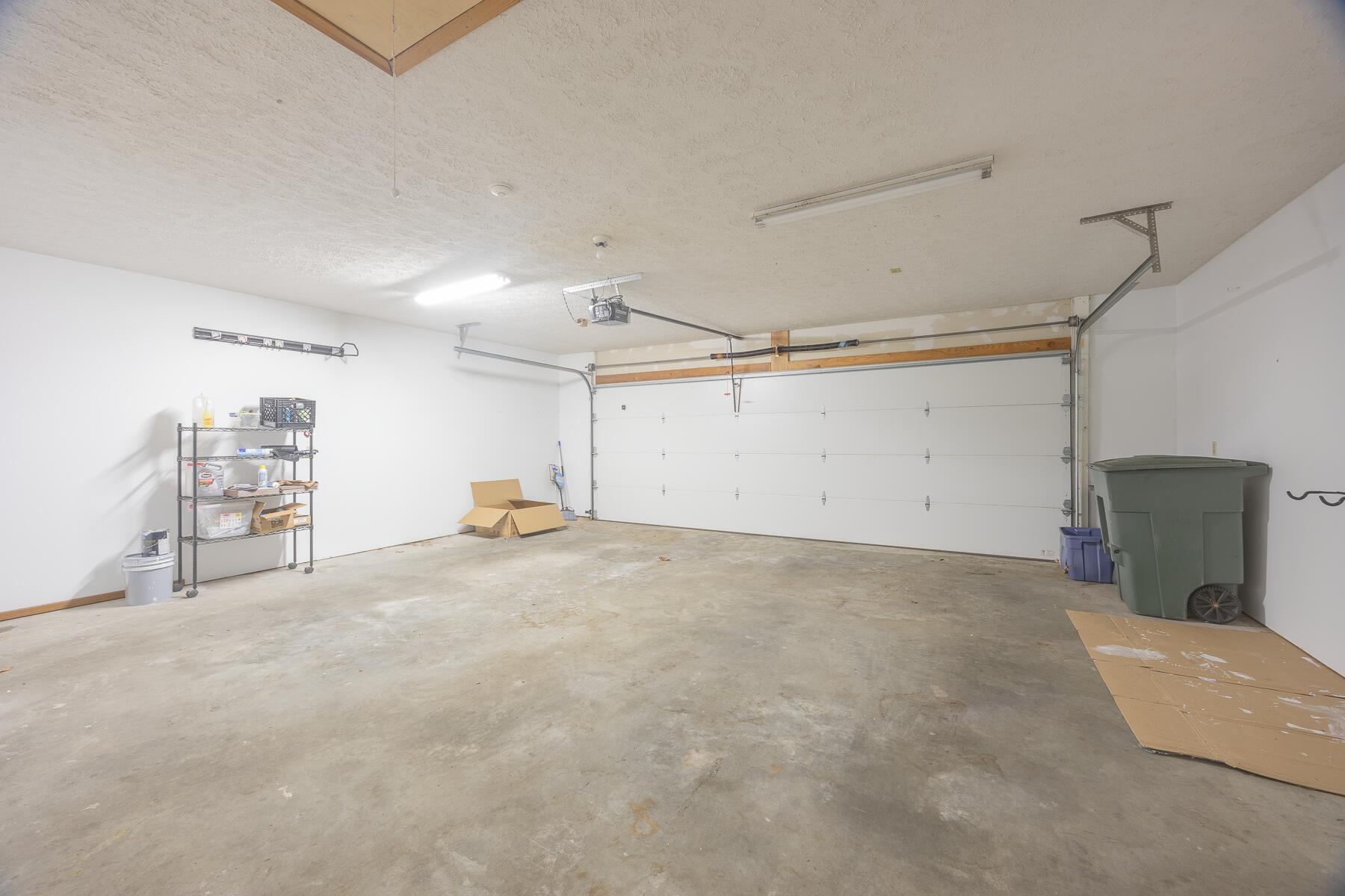 17664 West County Line Road Property Photo 44