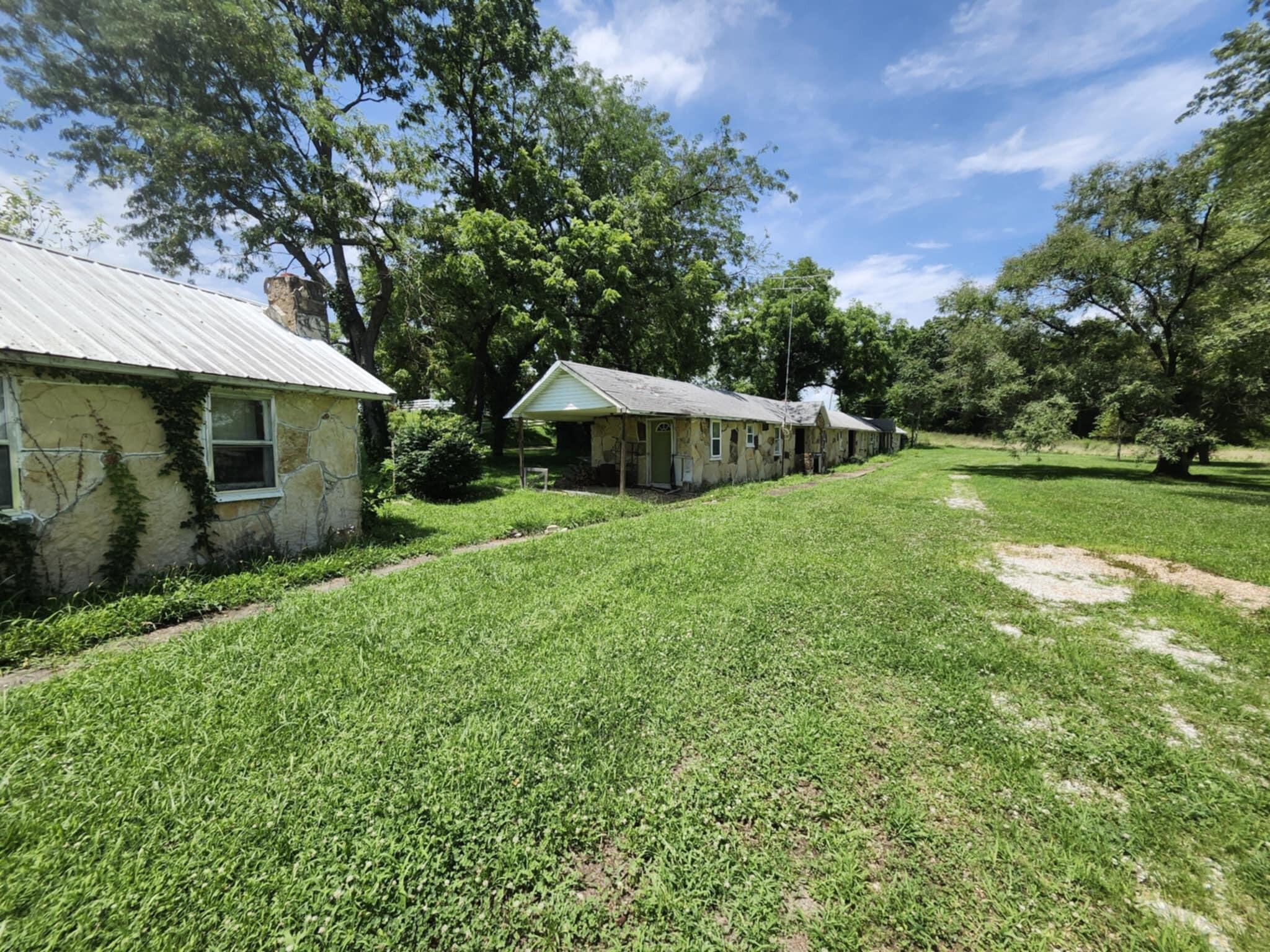 1303 Highway 63 Property Photo 5