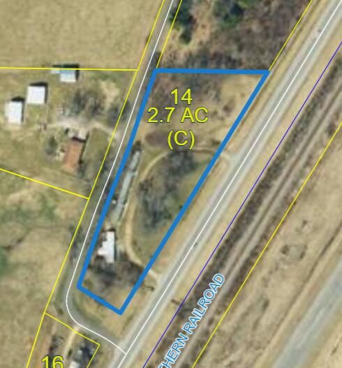 1303 Highway 63 Property Photo 16