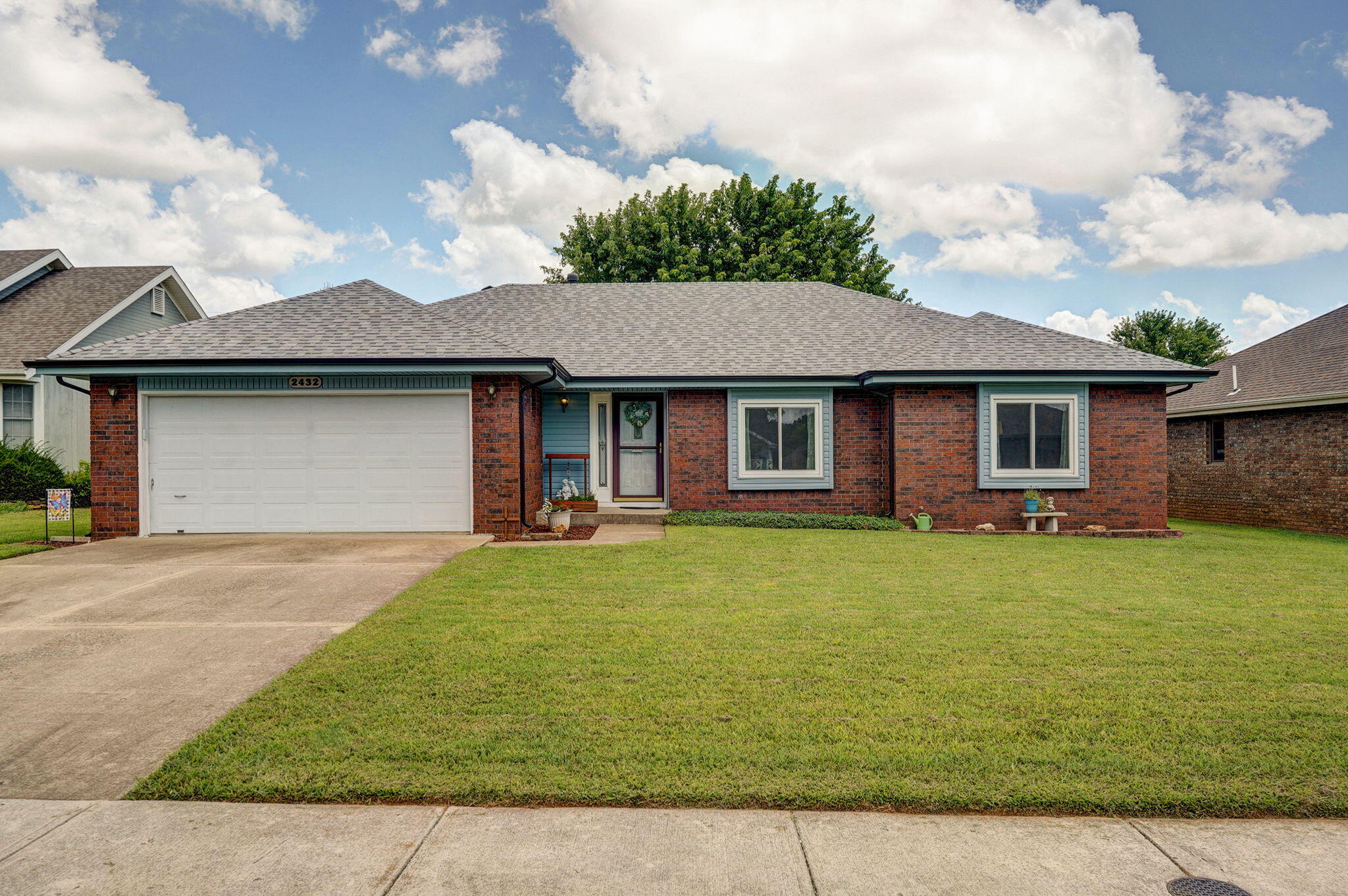 2432 South Suprema Avenue Property Photo 1