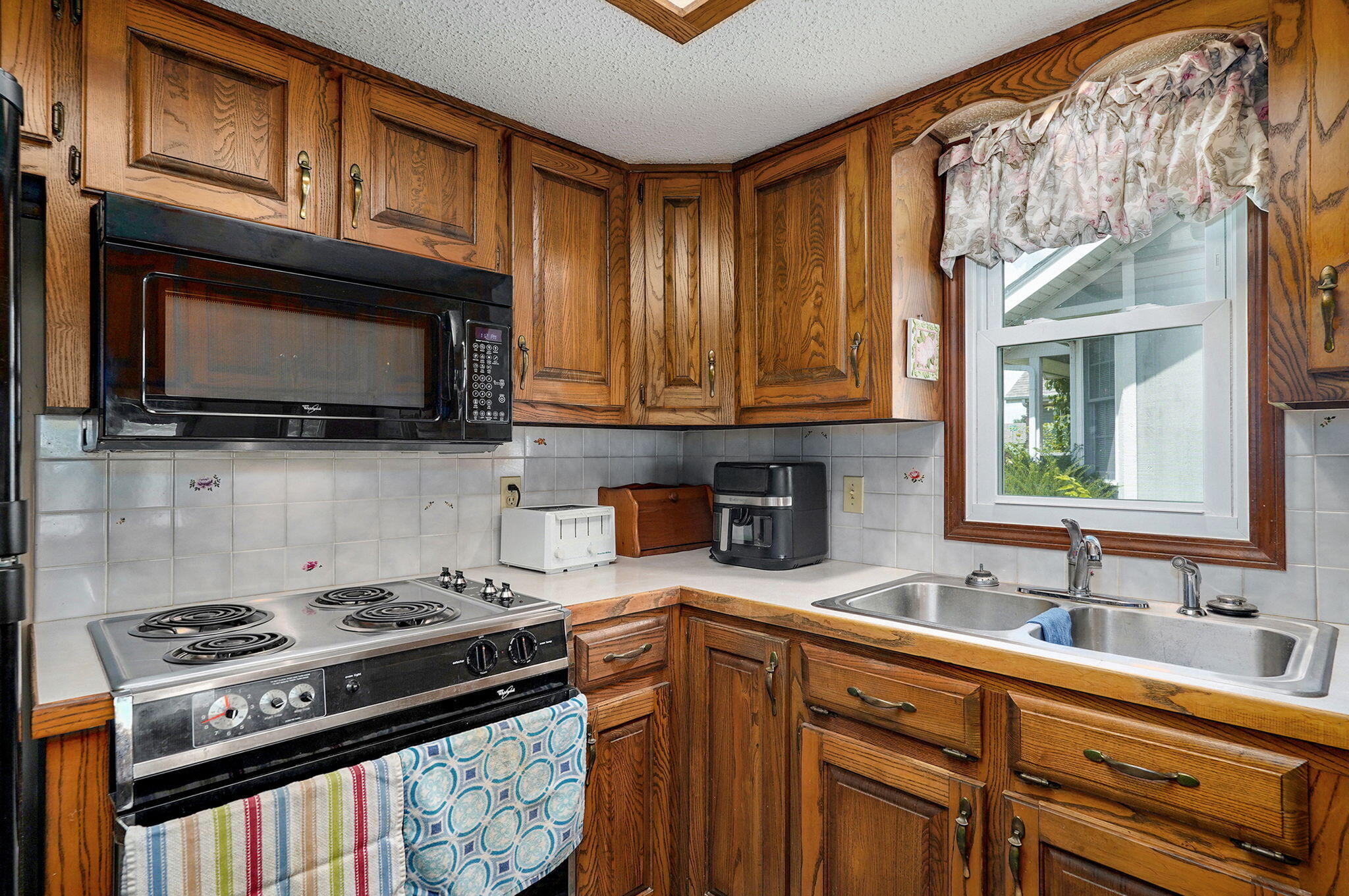 2432 South Suprema Avenue Property Photo 14