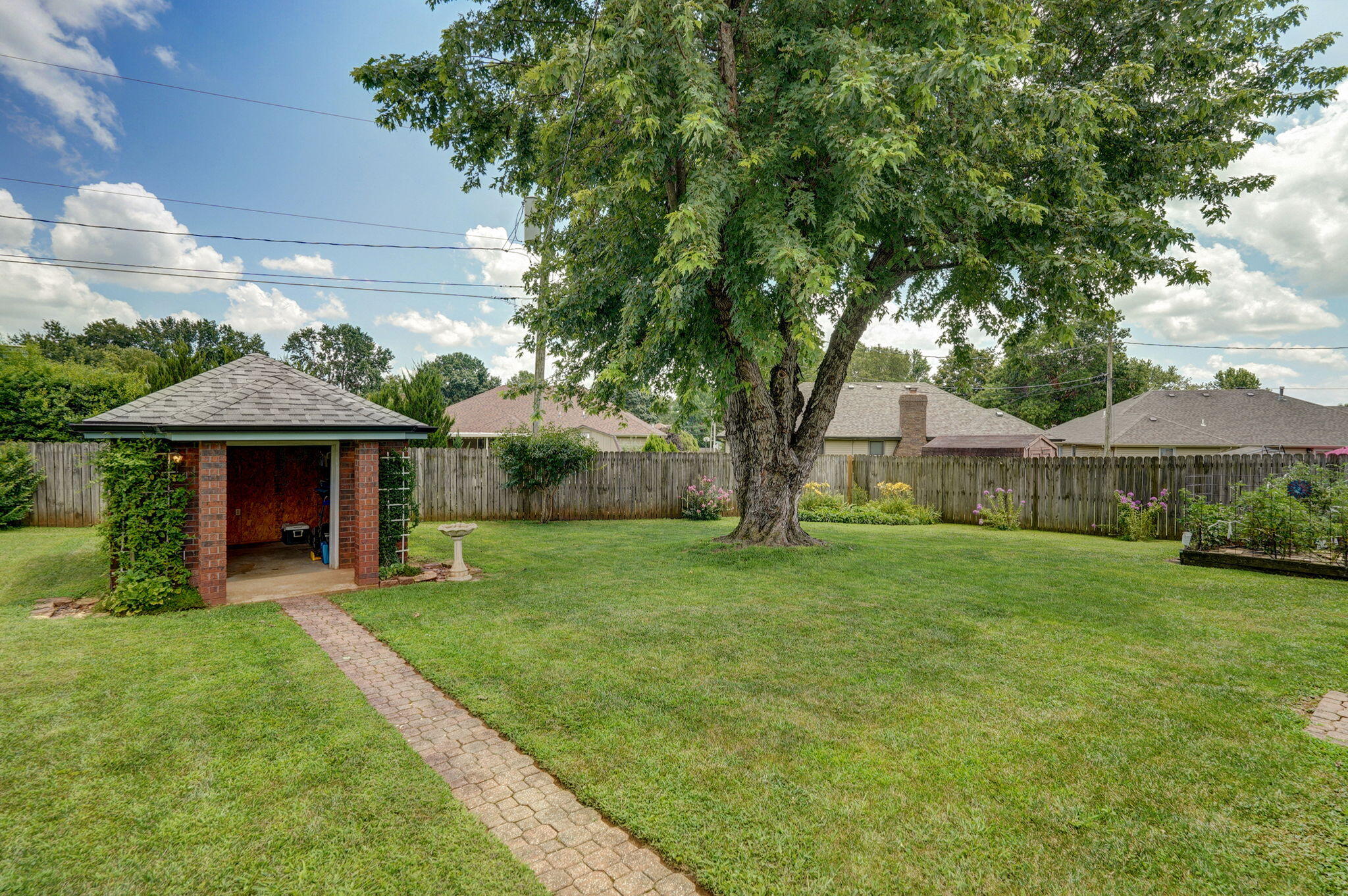 2432 South Suprema Avenue Property Photo 34