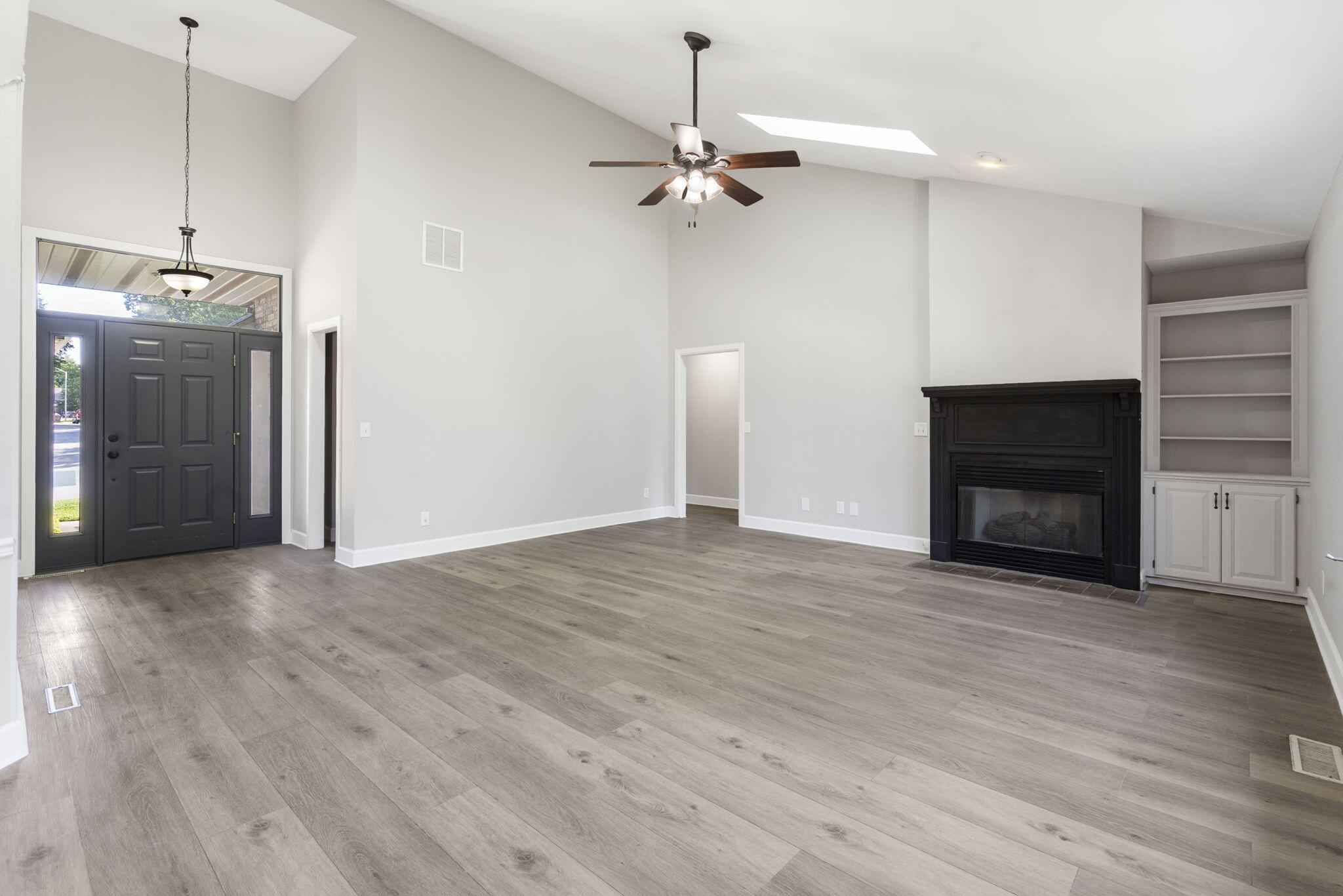 2460 West Allen Drive Property Photo 6