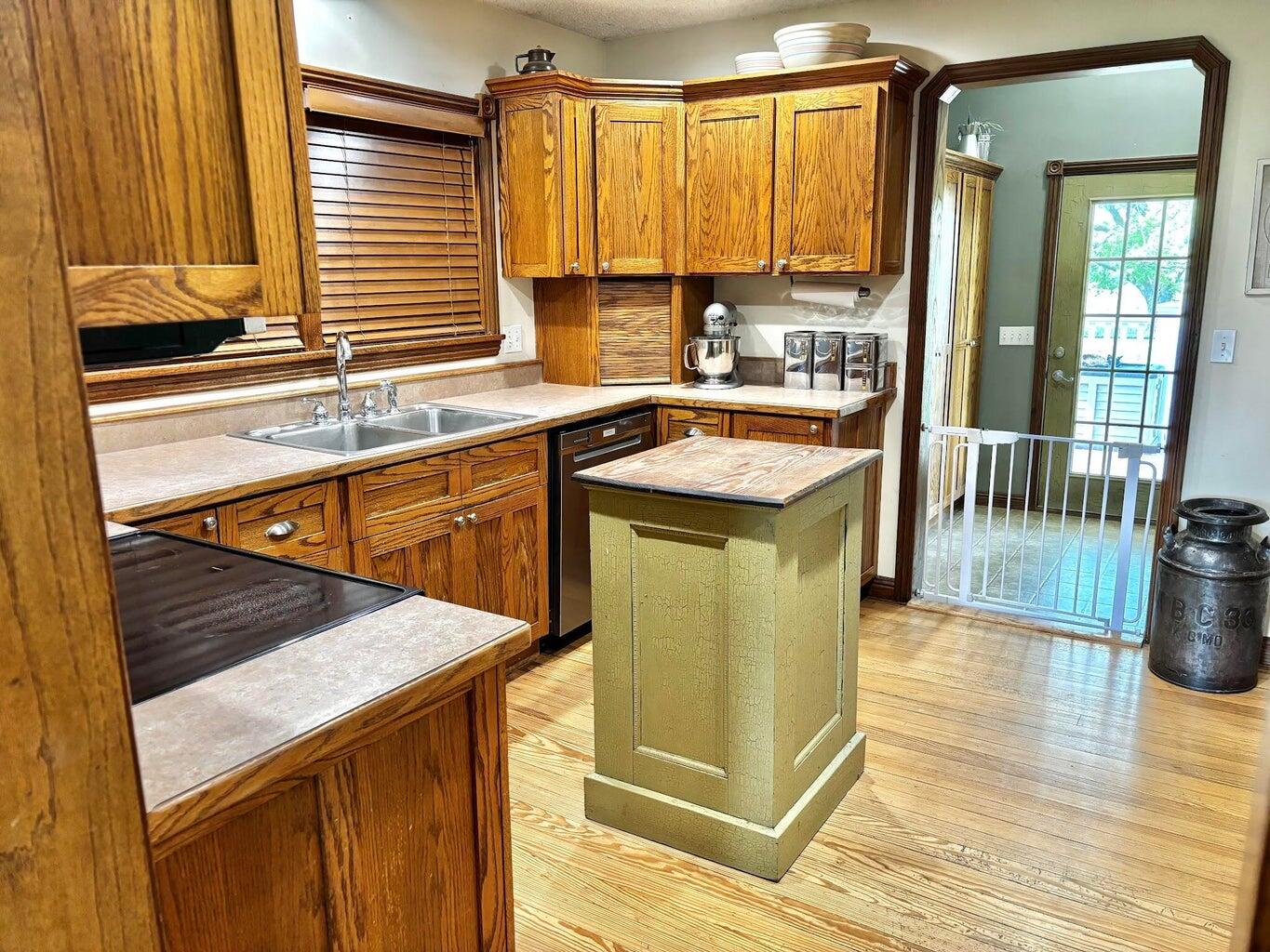 443 Sparkle Brook Road Property Photo 30