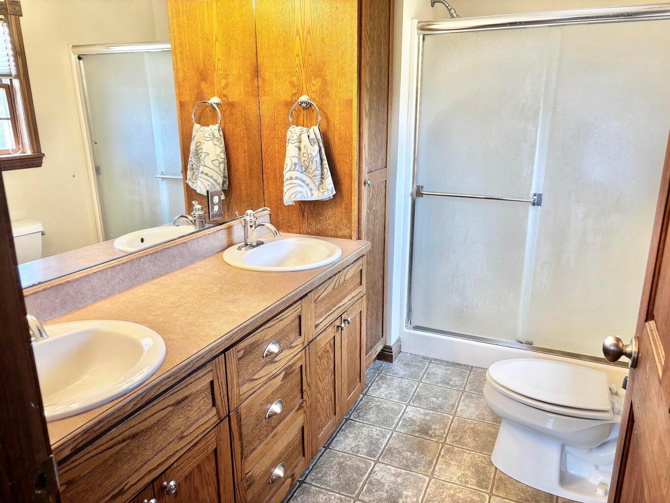 443 Sparkle Brook Road Property Photo 35