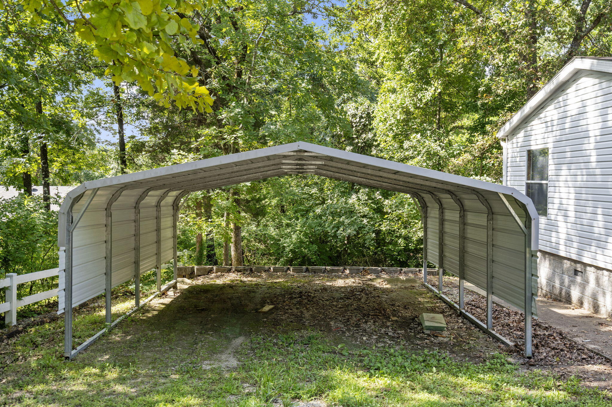 3050 Bluebird Road Property Photo 4