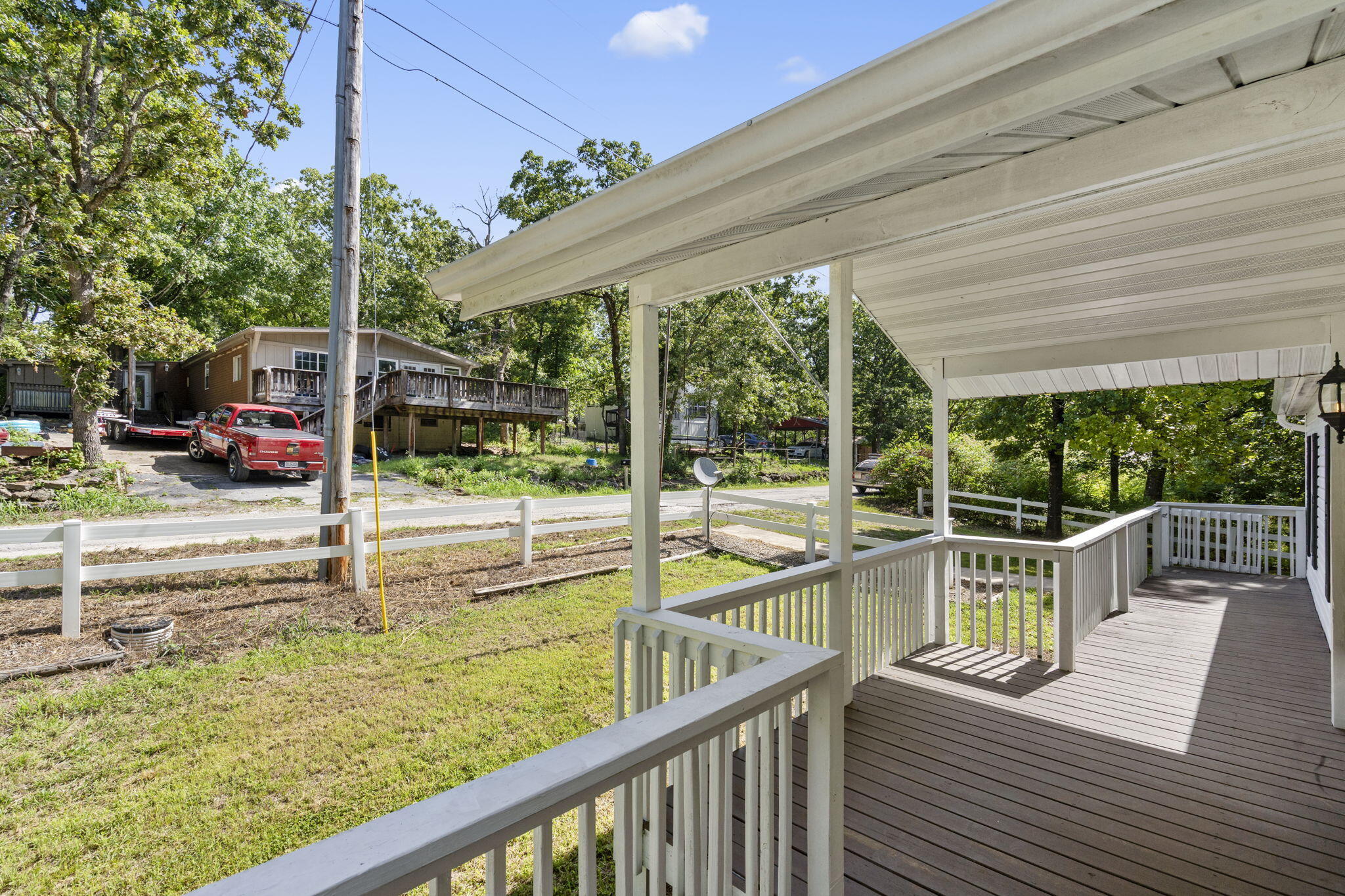 3050 Bluebird Road Property Photo 8