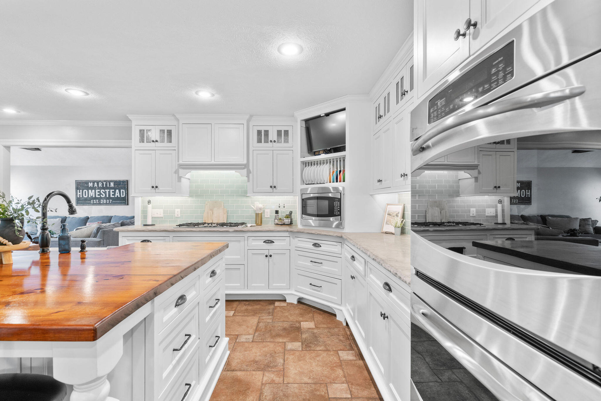 3295 South Farm Road 199 Property Photo 30