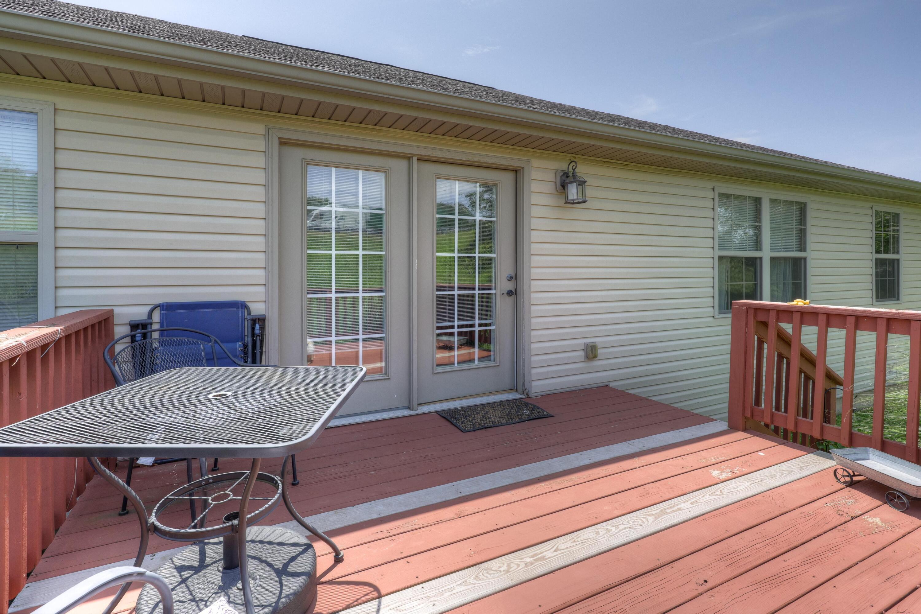 1201 East 42nd Street Property Photo 3
