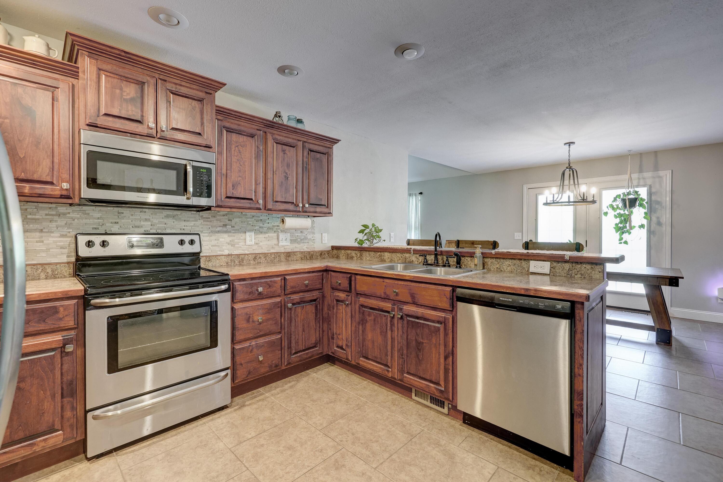 1201 East 42nd Street Property Photo 10