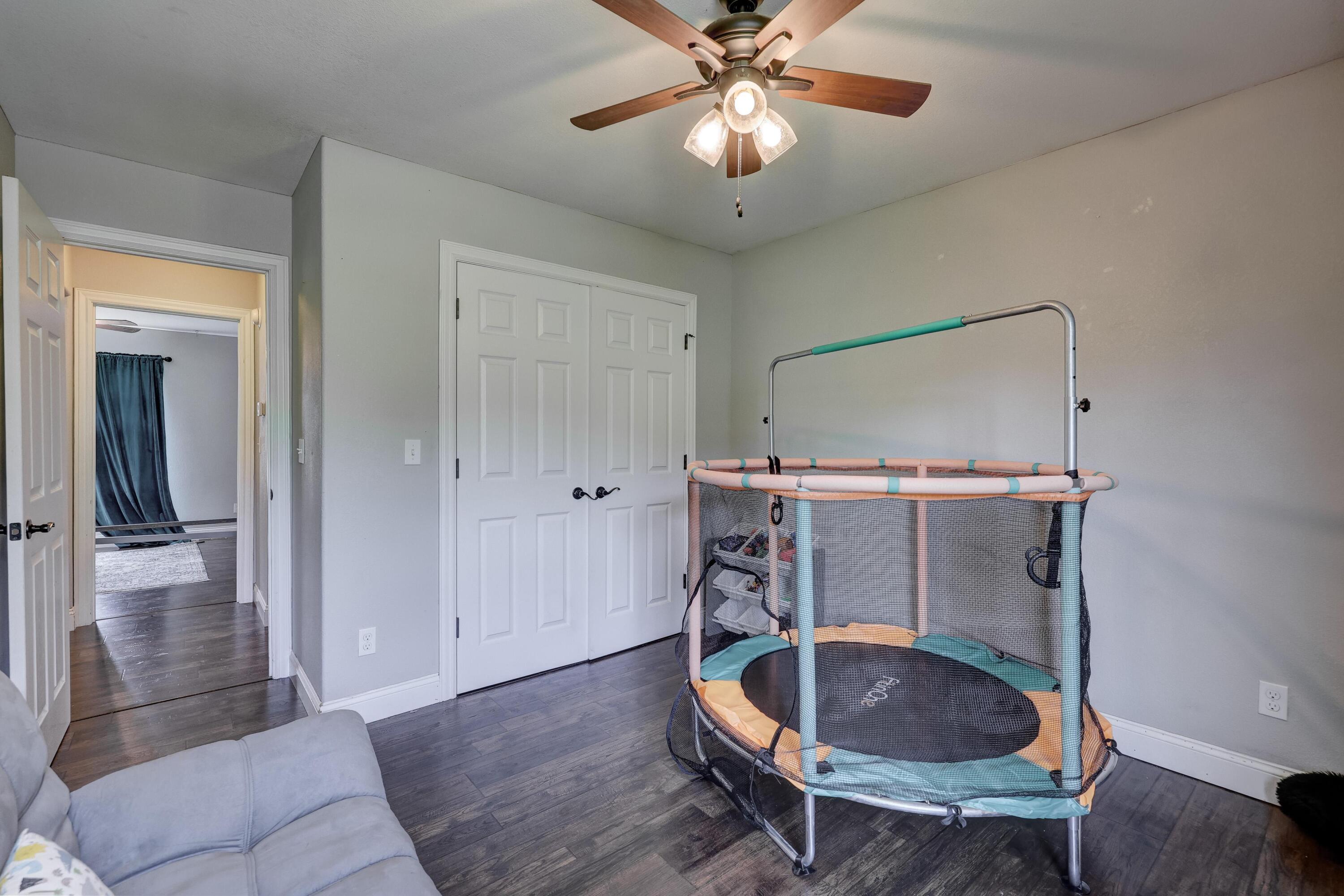 1201 East 42nd Street Property Photo 13