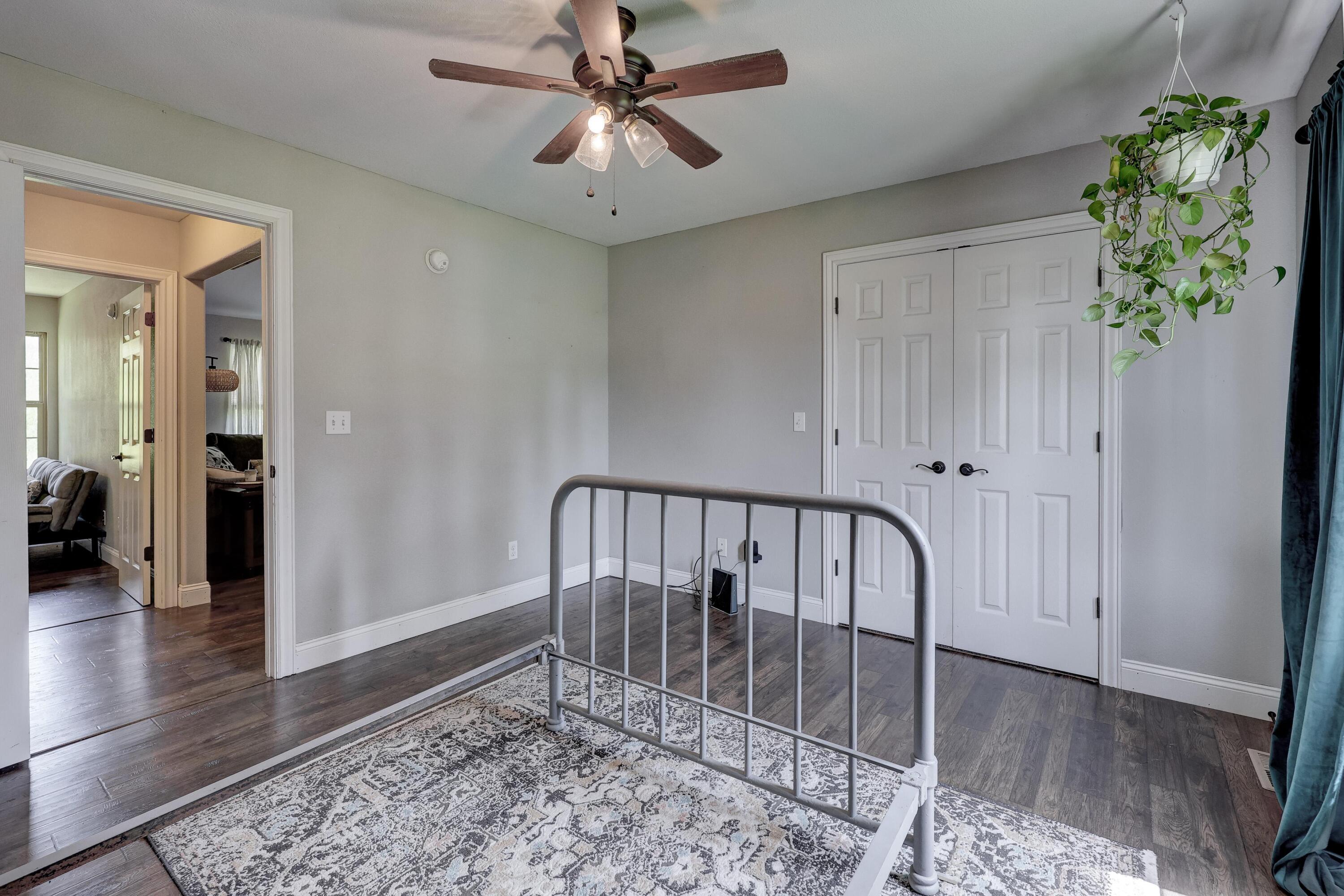 1201 East 42nd Street Property Photo 14