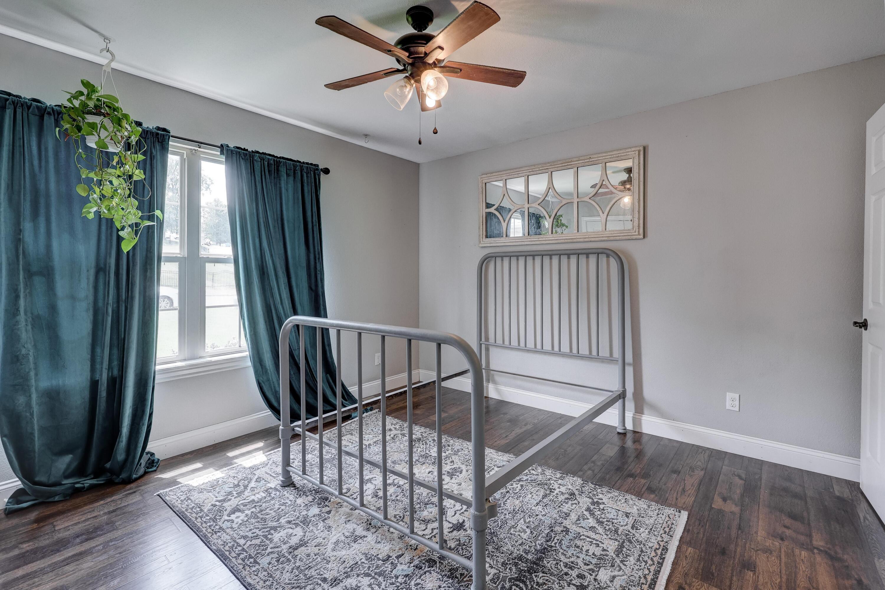 1201 East 42nd Street Property Photo 15