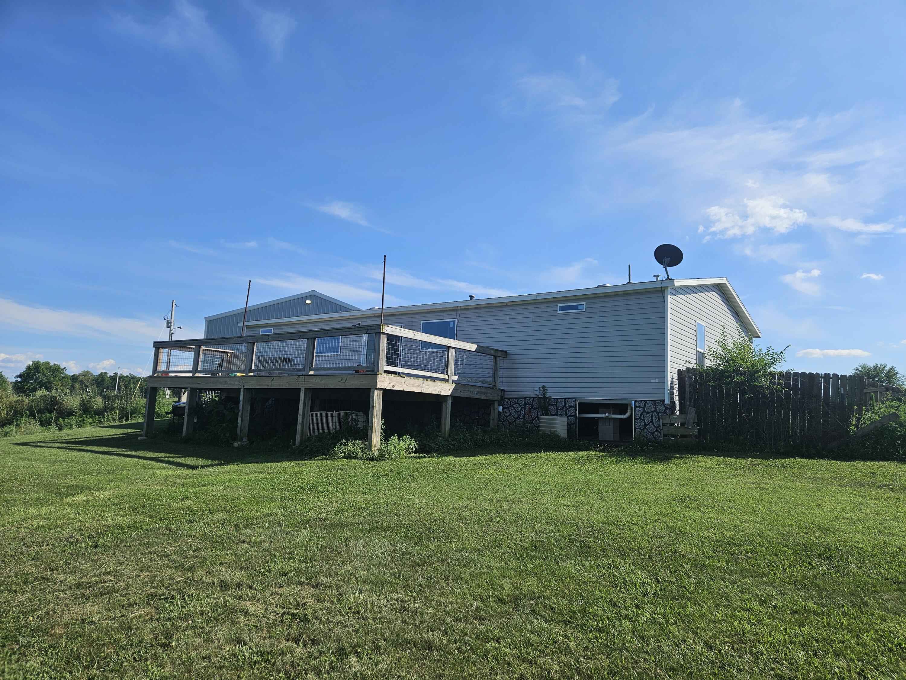 9985 West State Highway Tt Property Photo 9