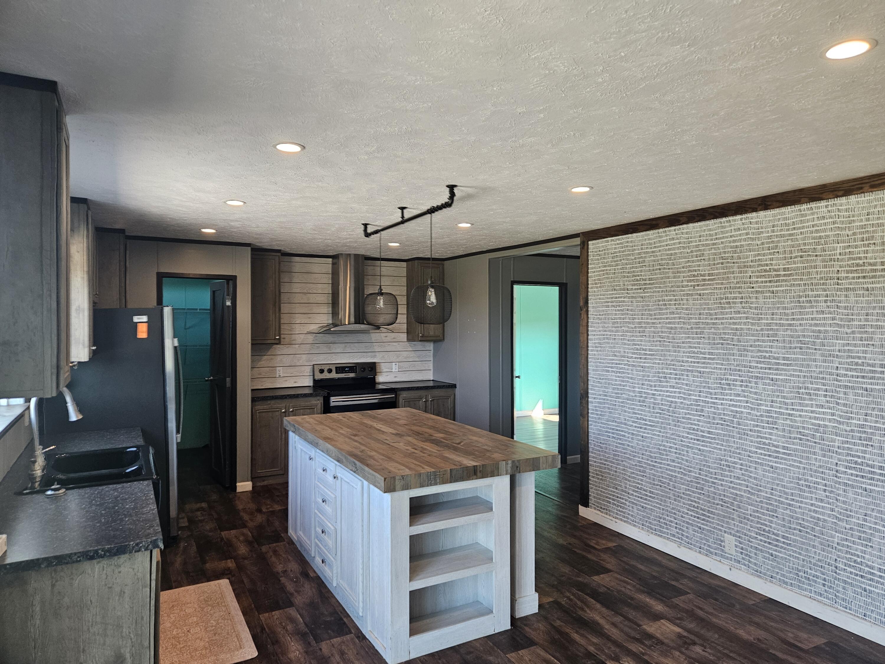 9985 West State Highway Tt Property Photo 11
