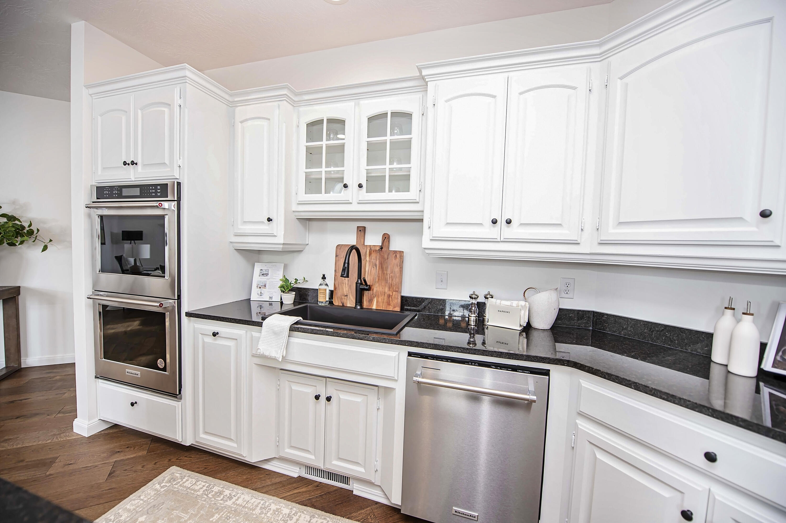 4782 South Turnberry Avenue Property Photo 11