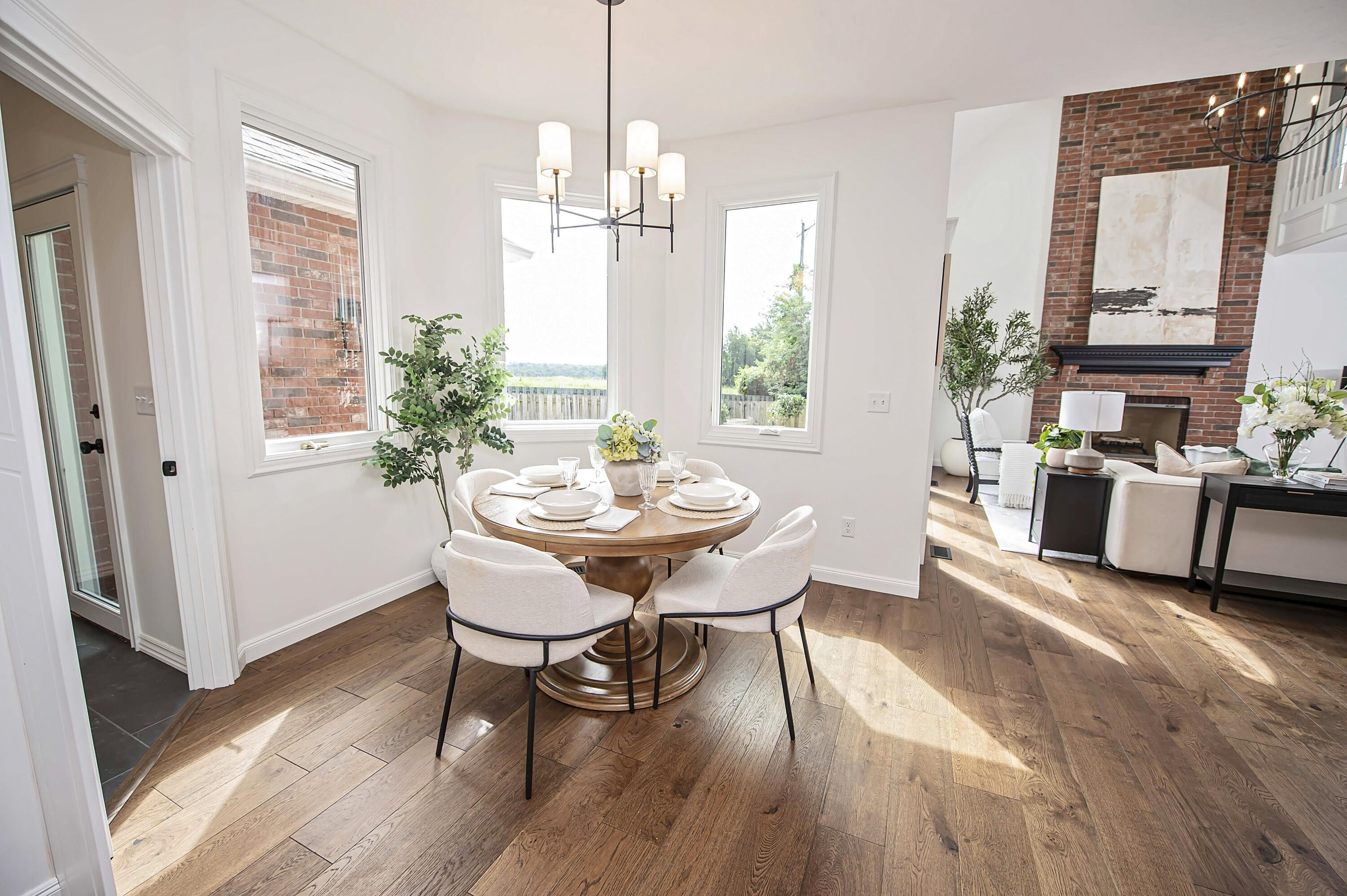 4782 South Turnberry Avenue Property Photo 16