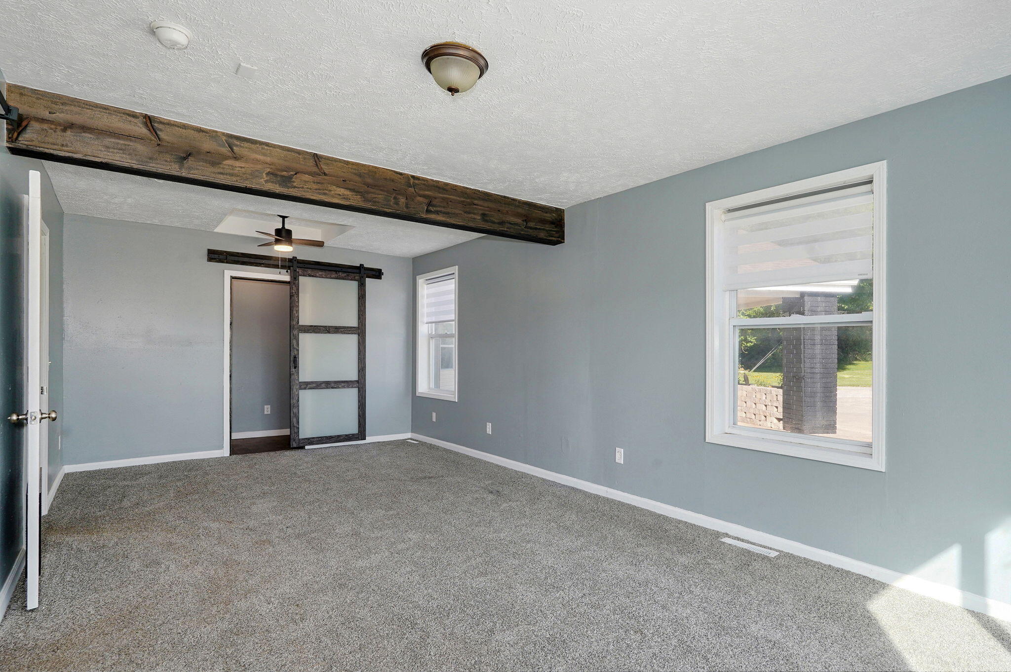 1565 East Briar Street Property Photo 17