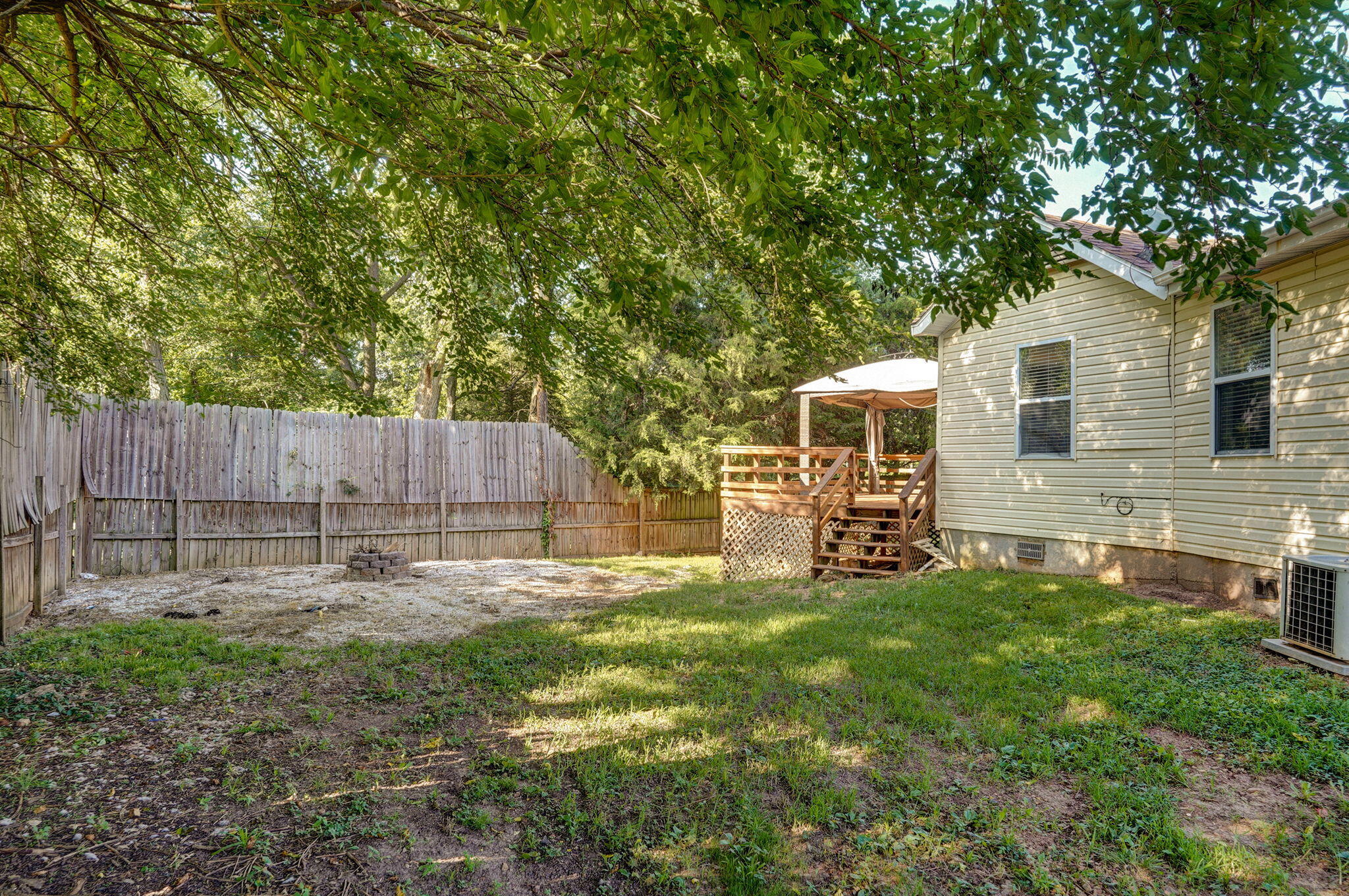 1565 East Briar Street Property Photo 33