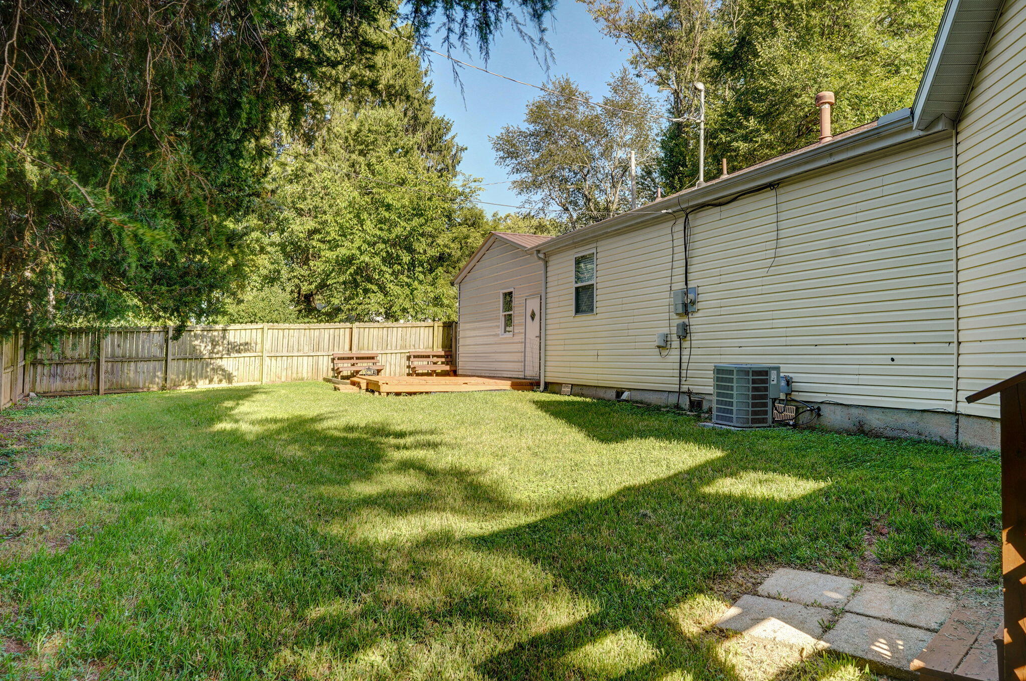 1565 East Briar Street Property Photo 34
