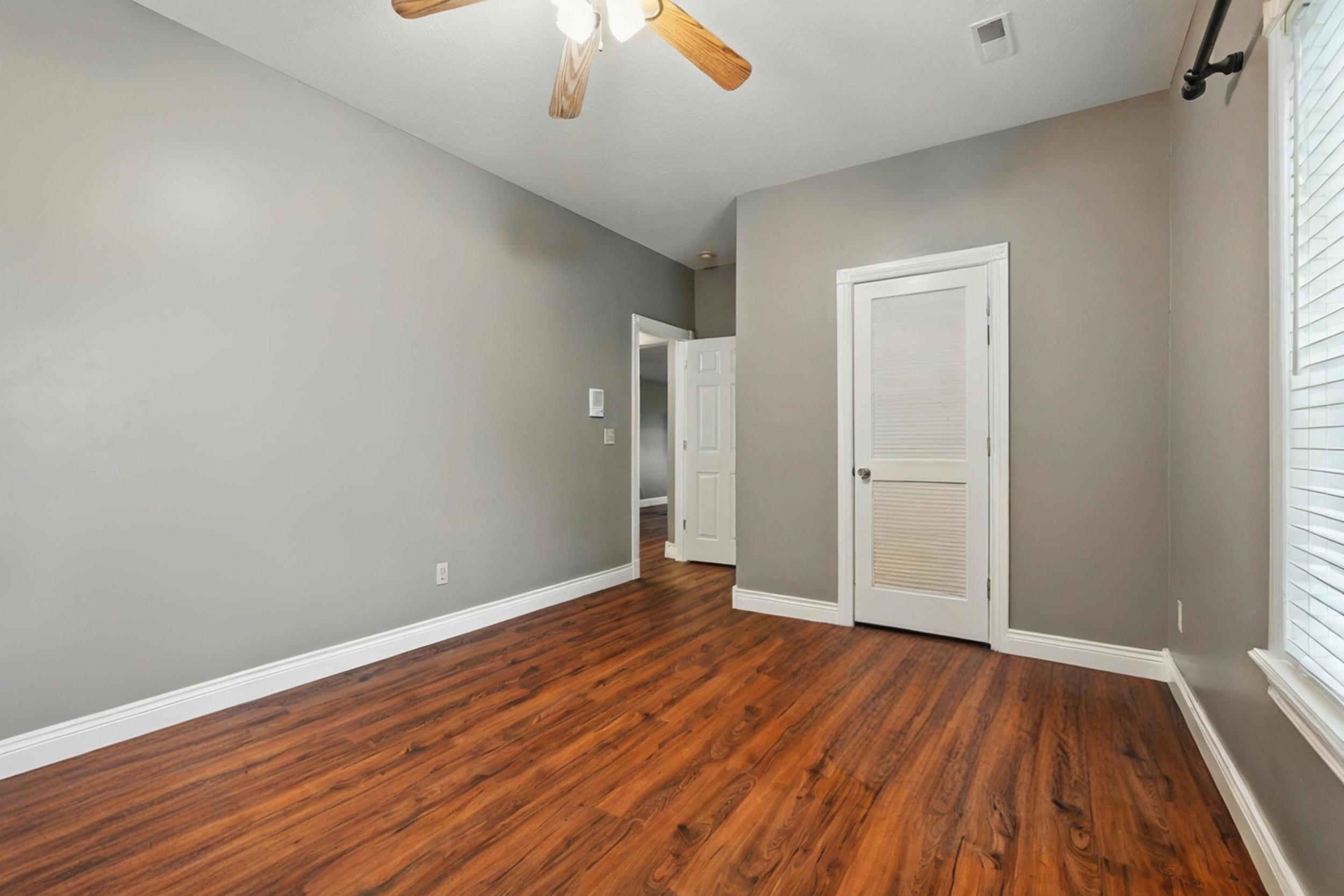 5320 North Willow Road Property Photo 38