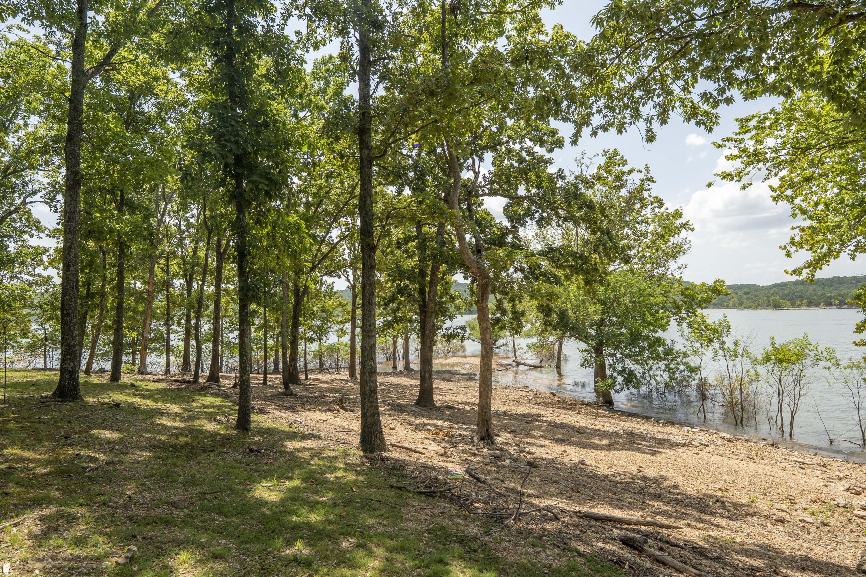 3273 Pioneer Point Road Property Photo 2