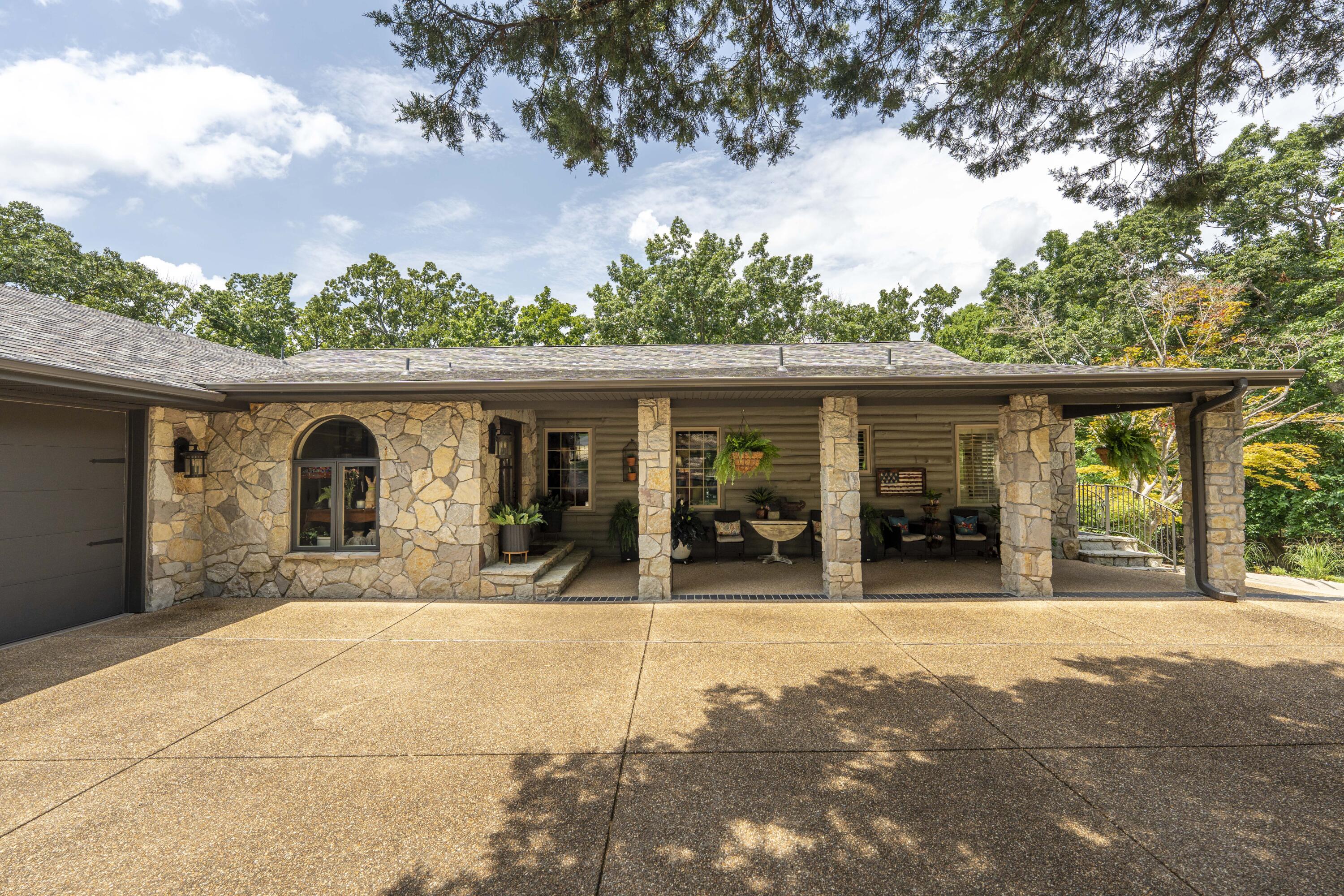 3273 Pioneer Point Road Property Photo 6