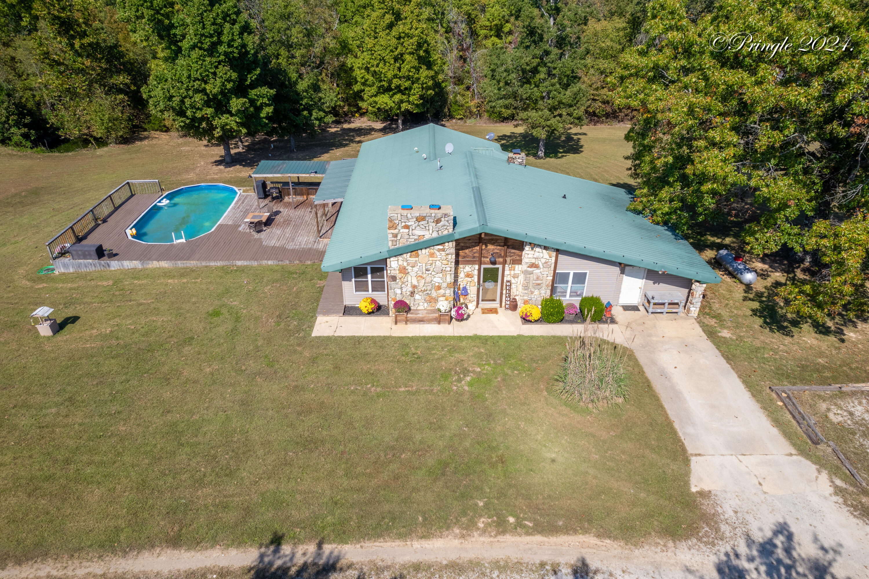 13705 State Route 17 Property Photo 1