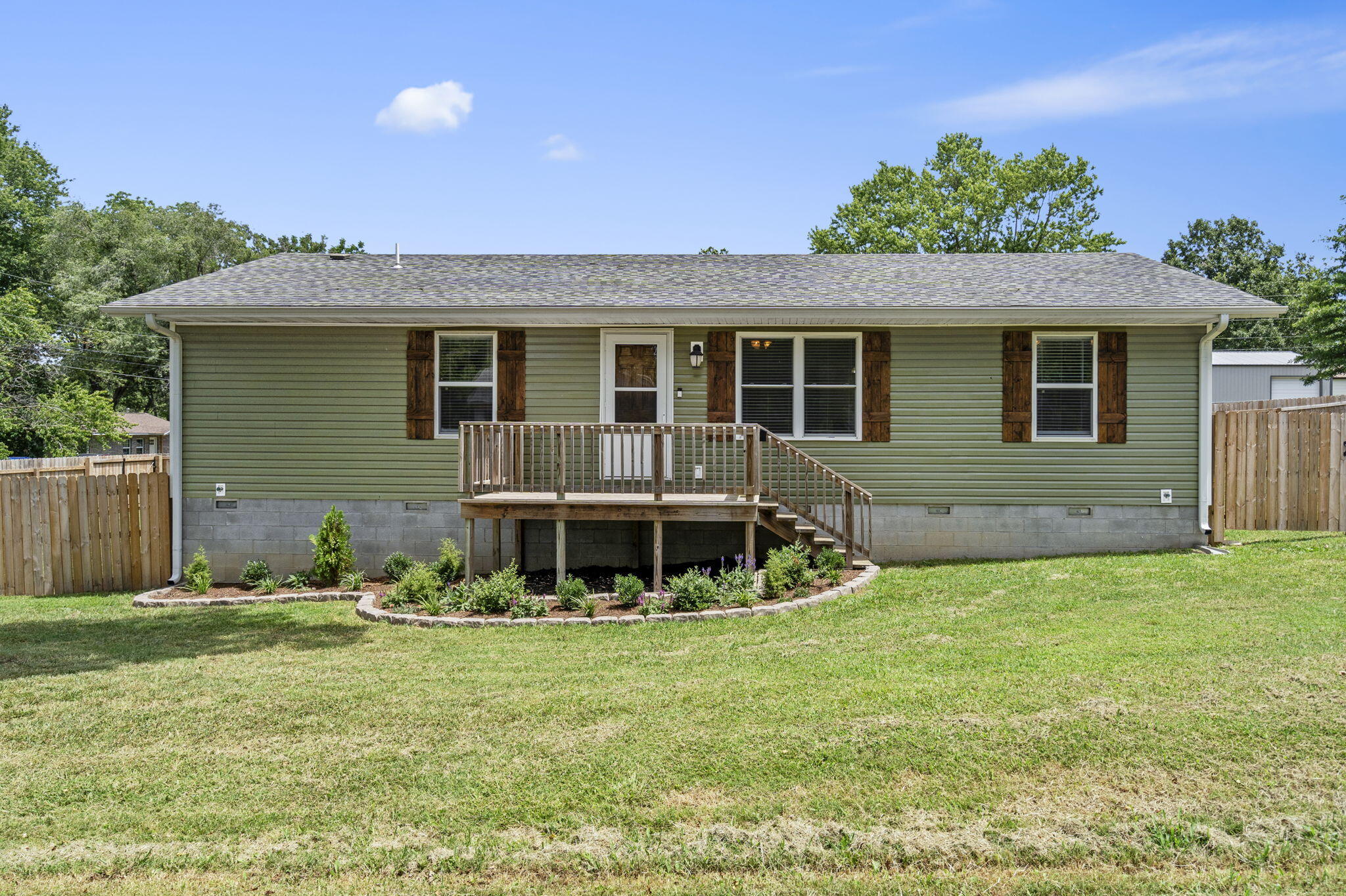 1213 3rd St Property Photo 1