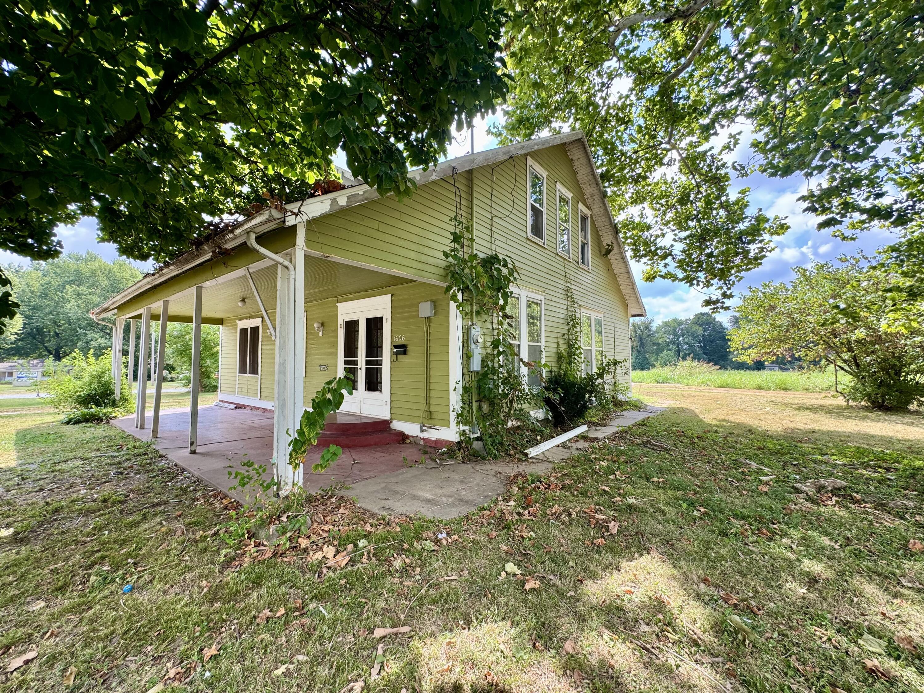 1606 East Blaine Street Property Photo 3