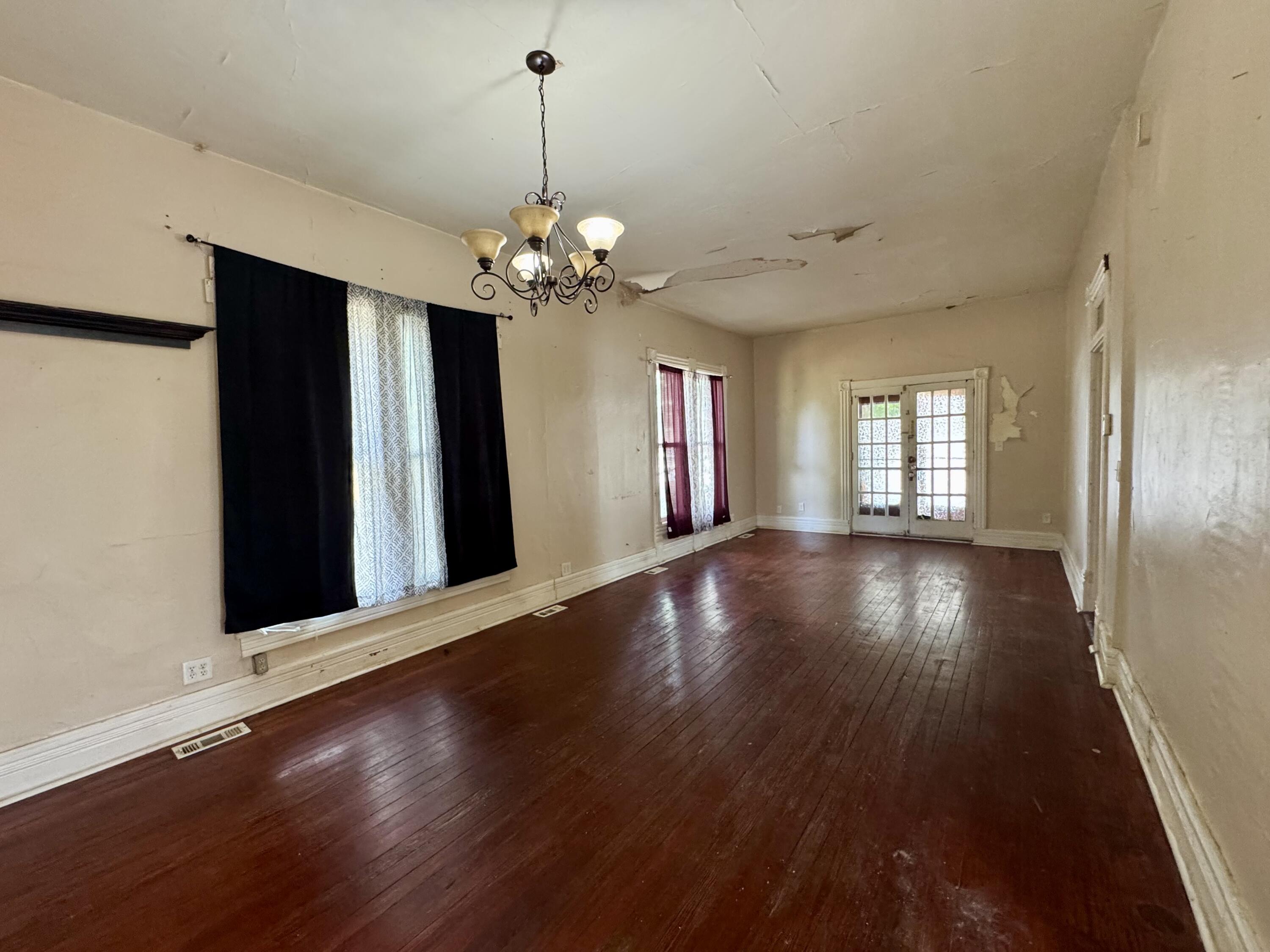 1606 East Blaine Street Property Photo 4