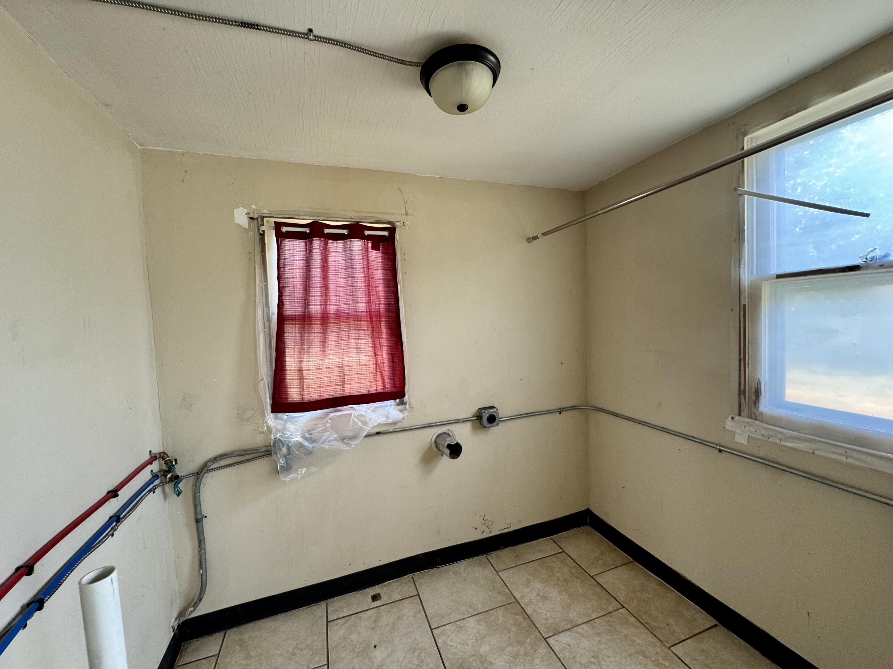 1606 East Blaine Street Property Photo 10