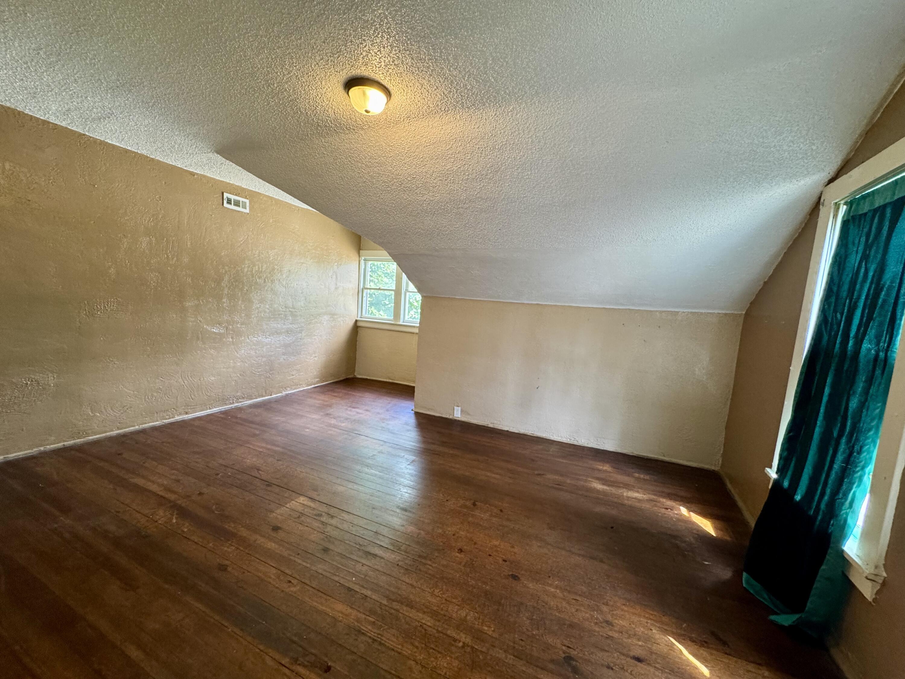 1606 East Blaine Street Property Photo 19