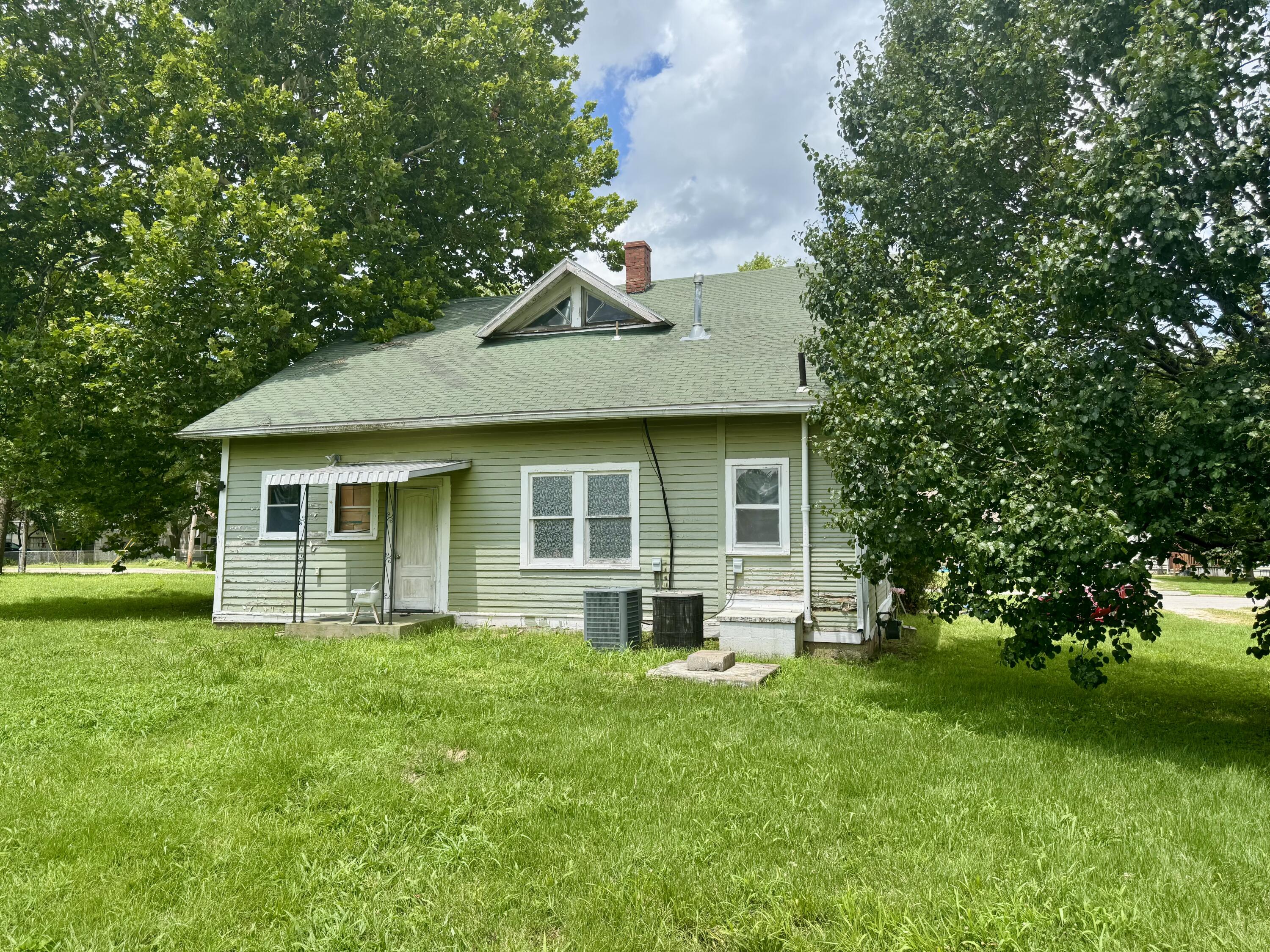 1606 East Blaine Street Property Photo 22