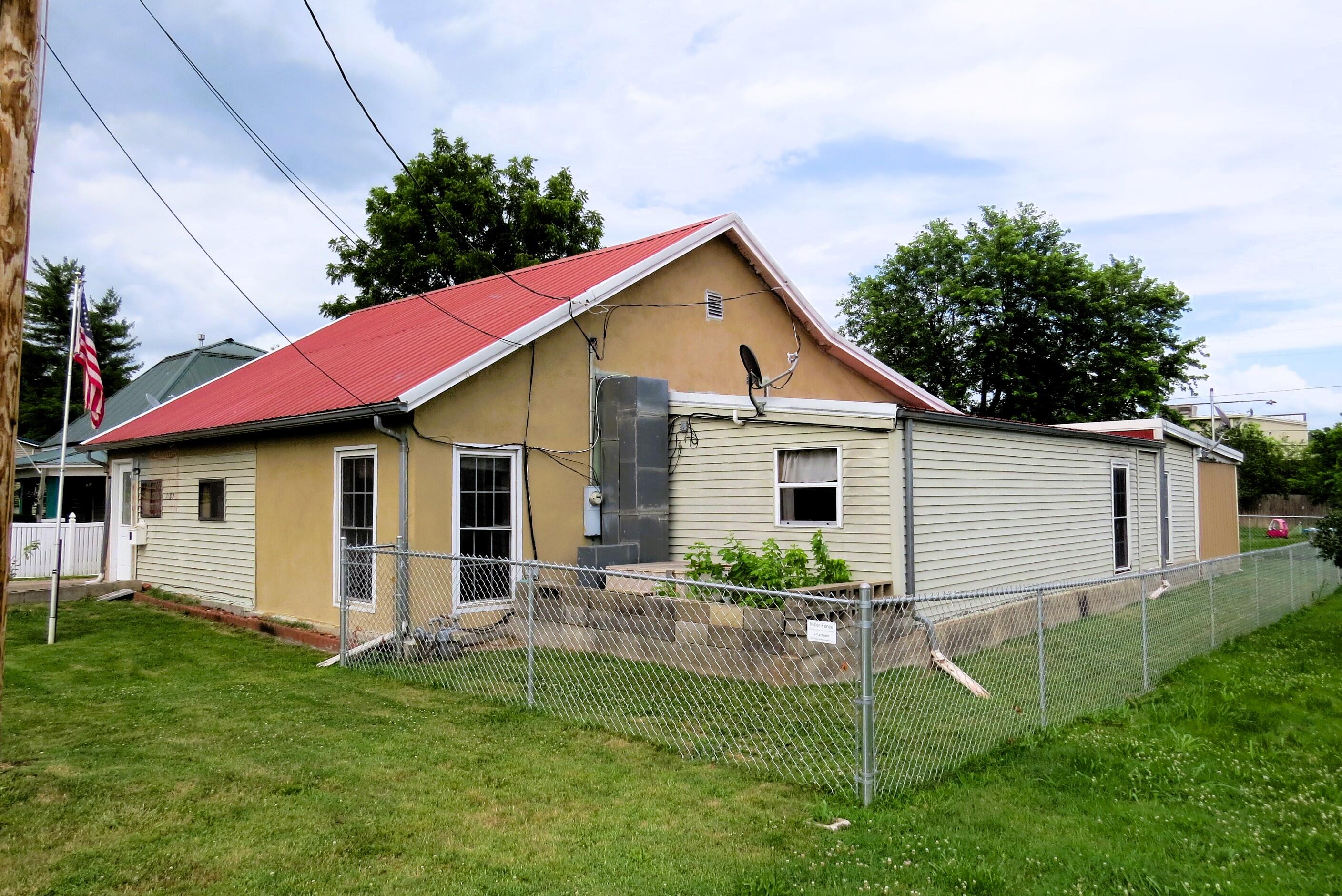 1103 Townsend Street Property Photo 1