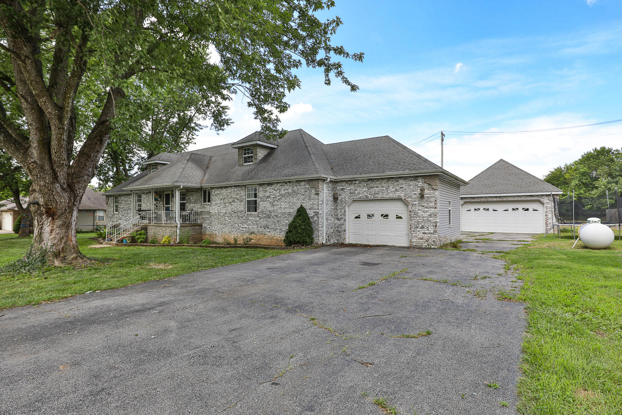 305 Hughes Road Property Photo 3