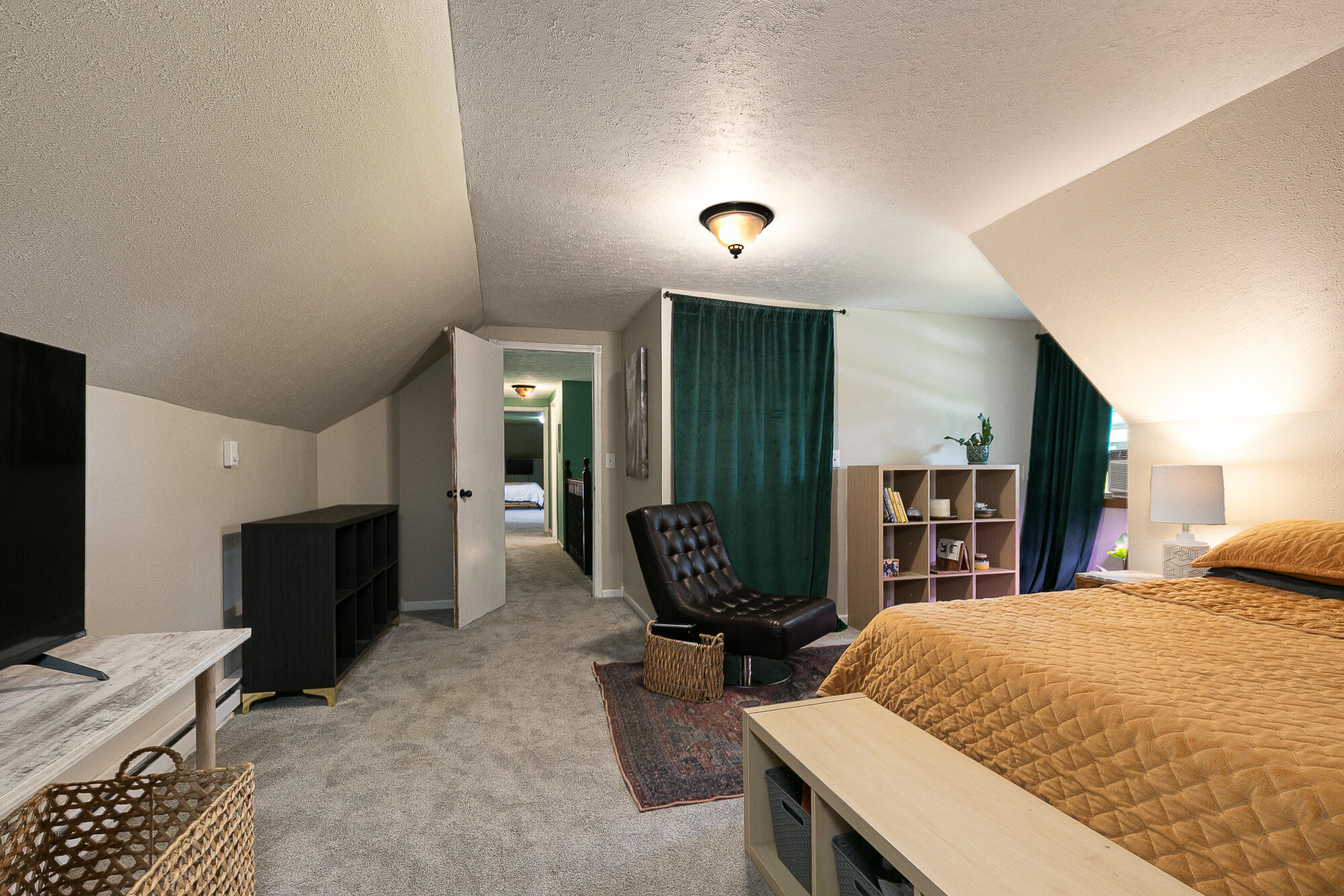 305 Hughes Road Property Photo 28