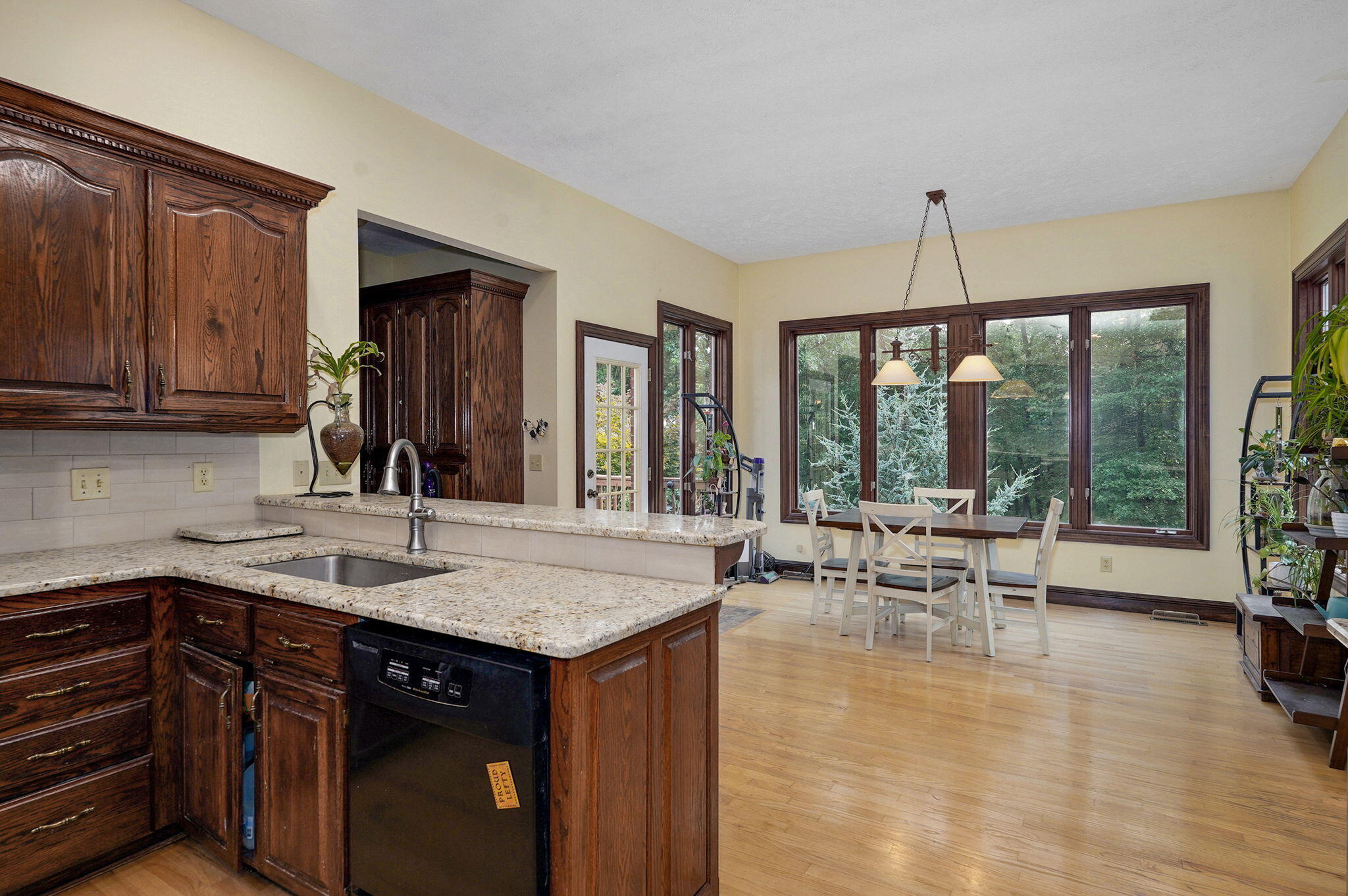 13191 Lawrence 1125 Property Photo 13