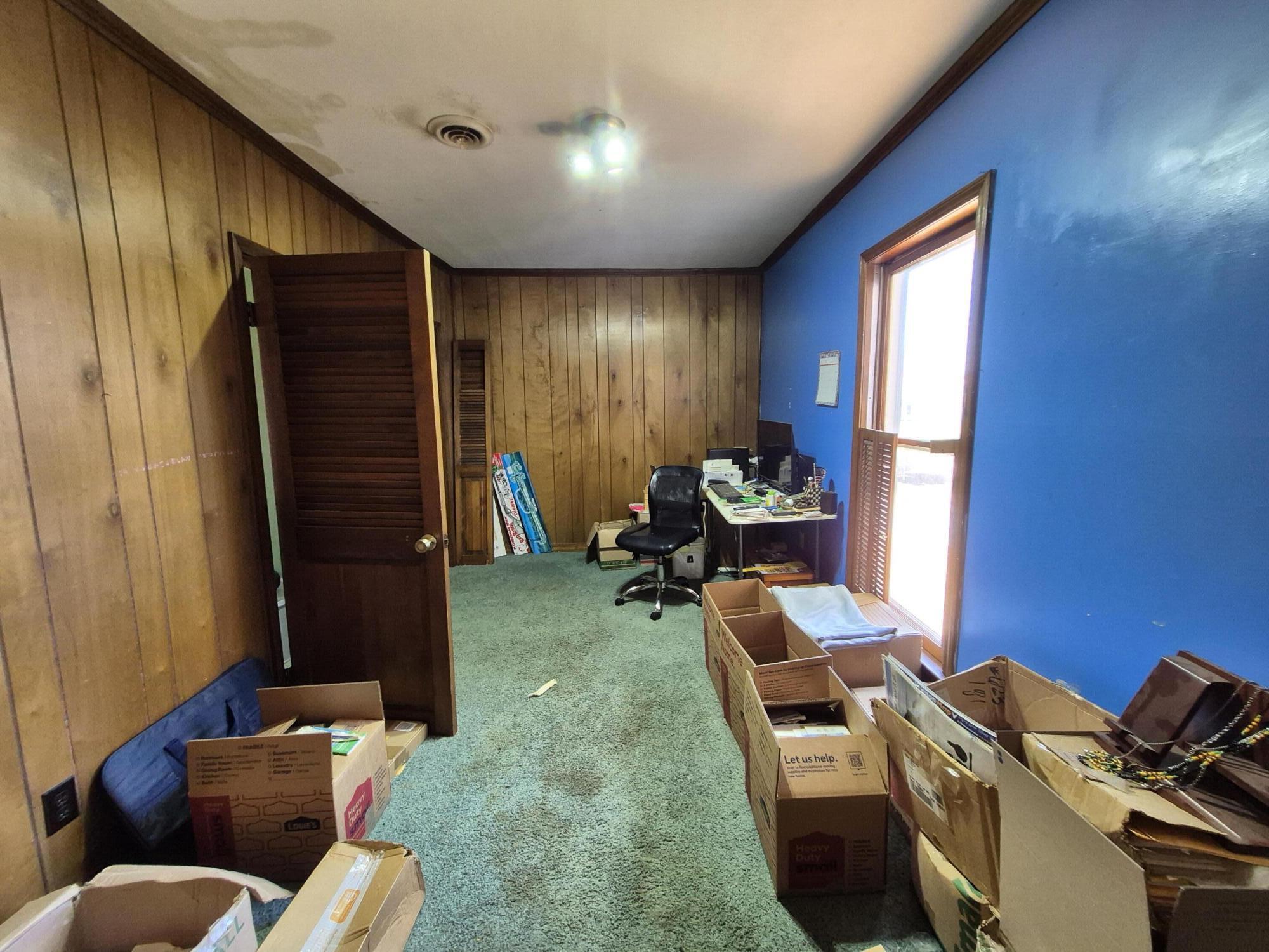 210 North Jefferson Street Property Photo 18