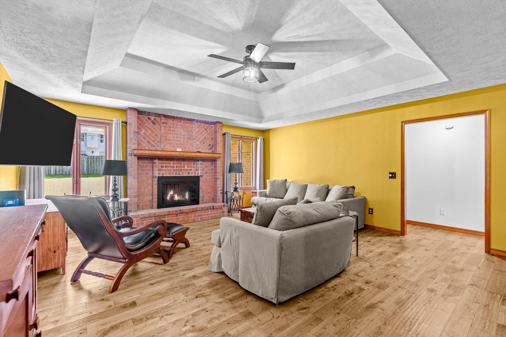 3934 East Linwood Terrace Property Photo 2