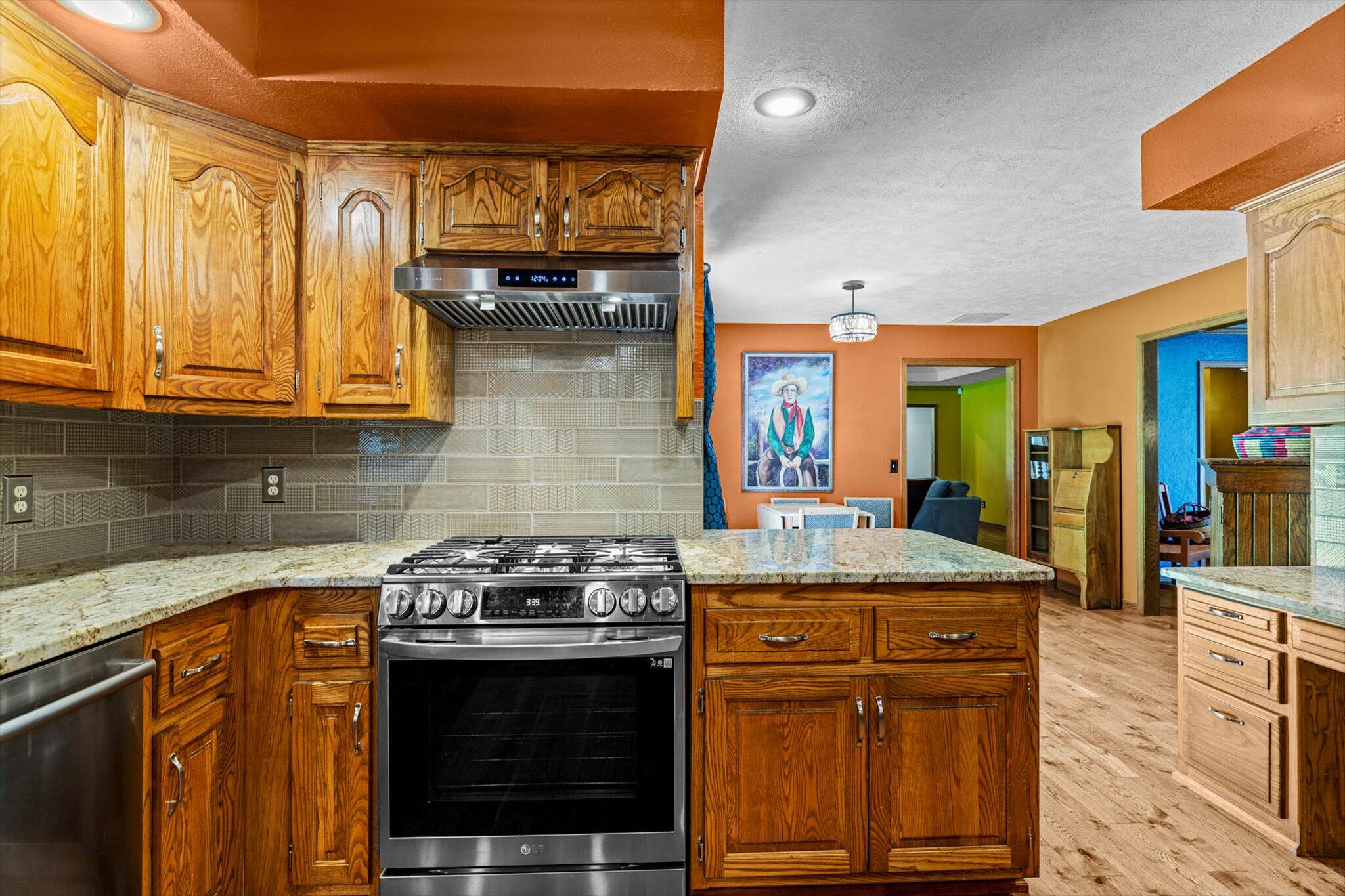3934 East Linwood Terrace Property Photo 11
