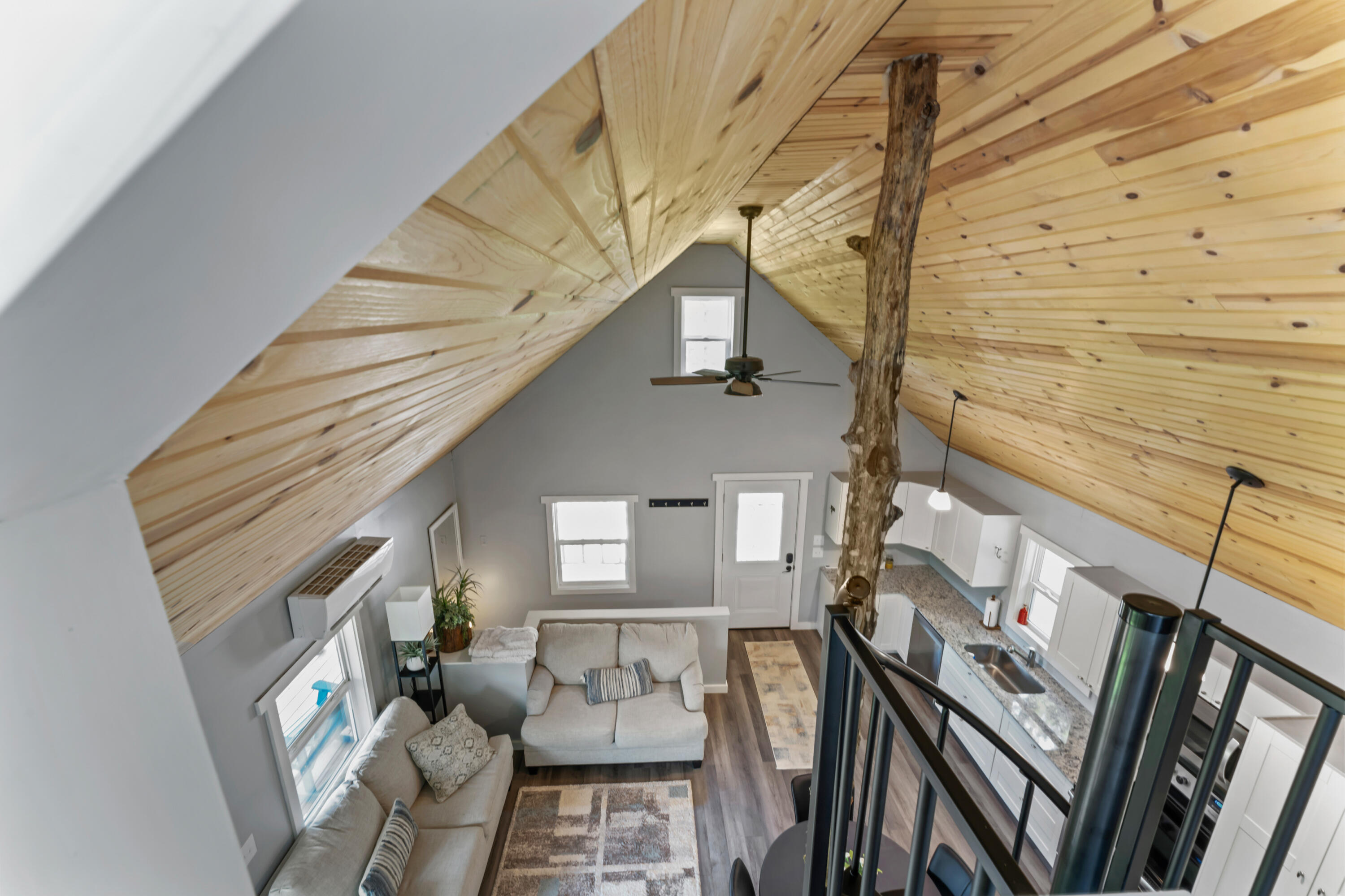 27857 Farm Road 1250 Property Photo 9