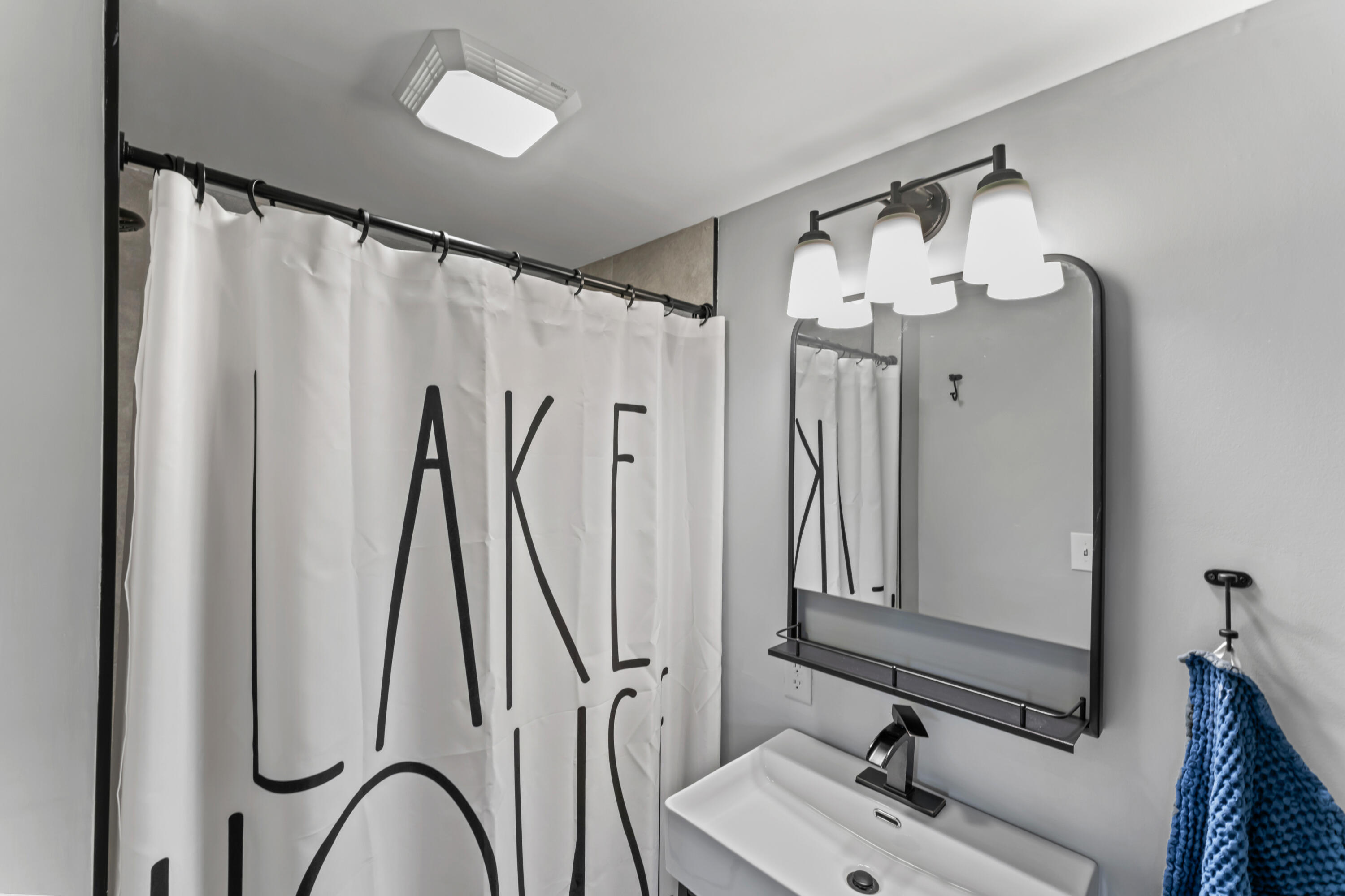 27857 Farm Road 1250 Property Photo 26