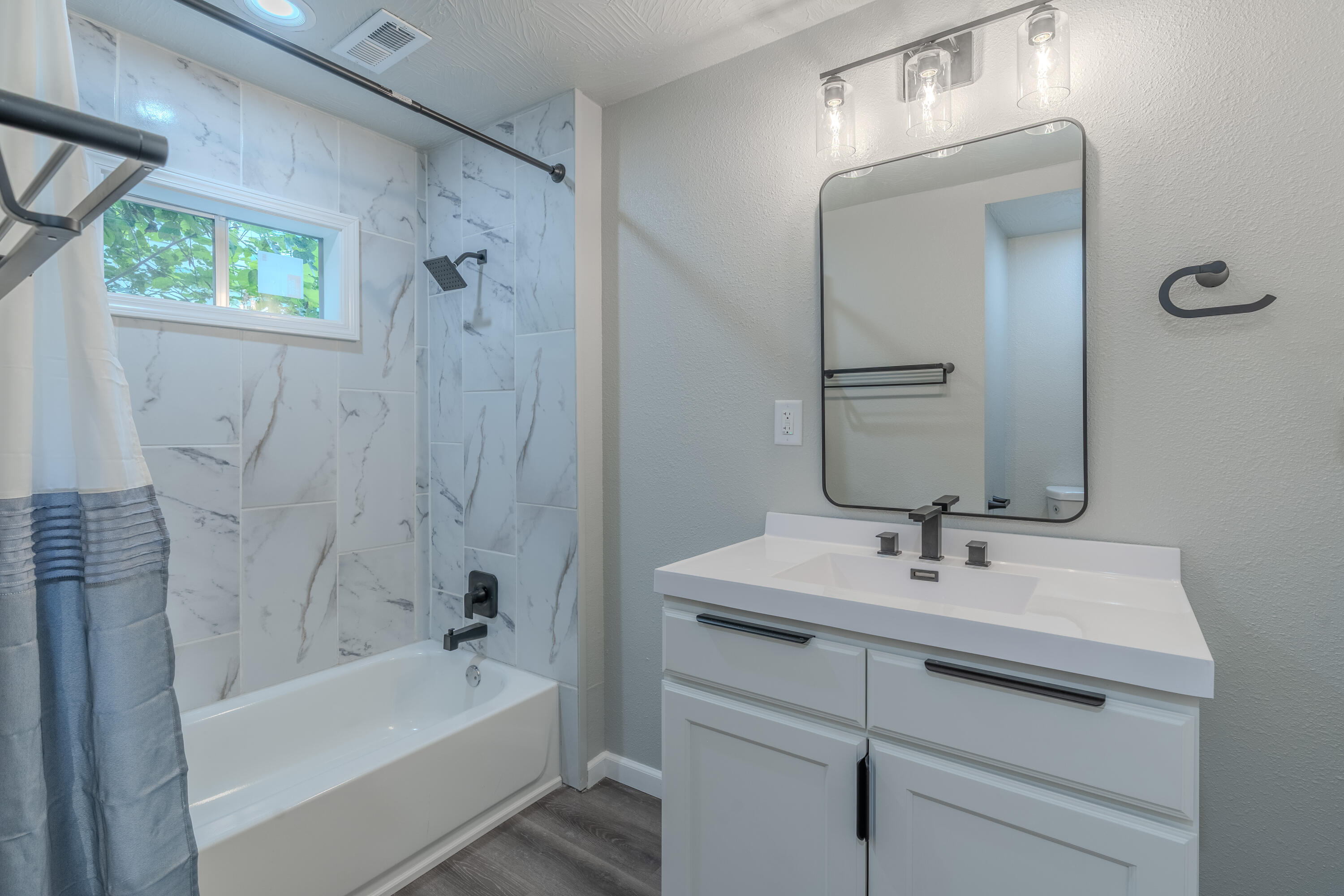 1324 West Brower Street Property Photo 11