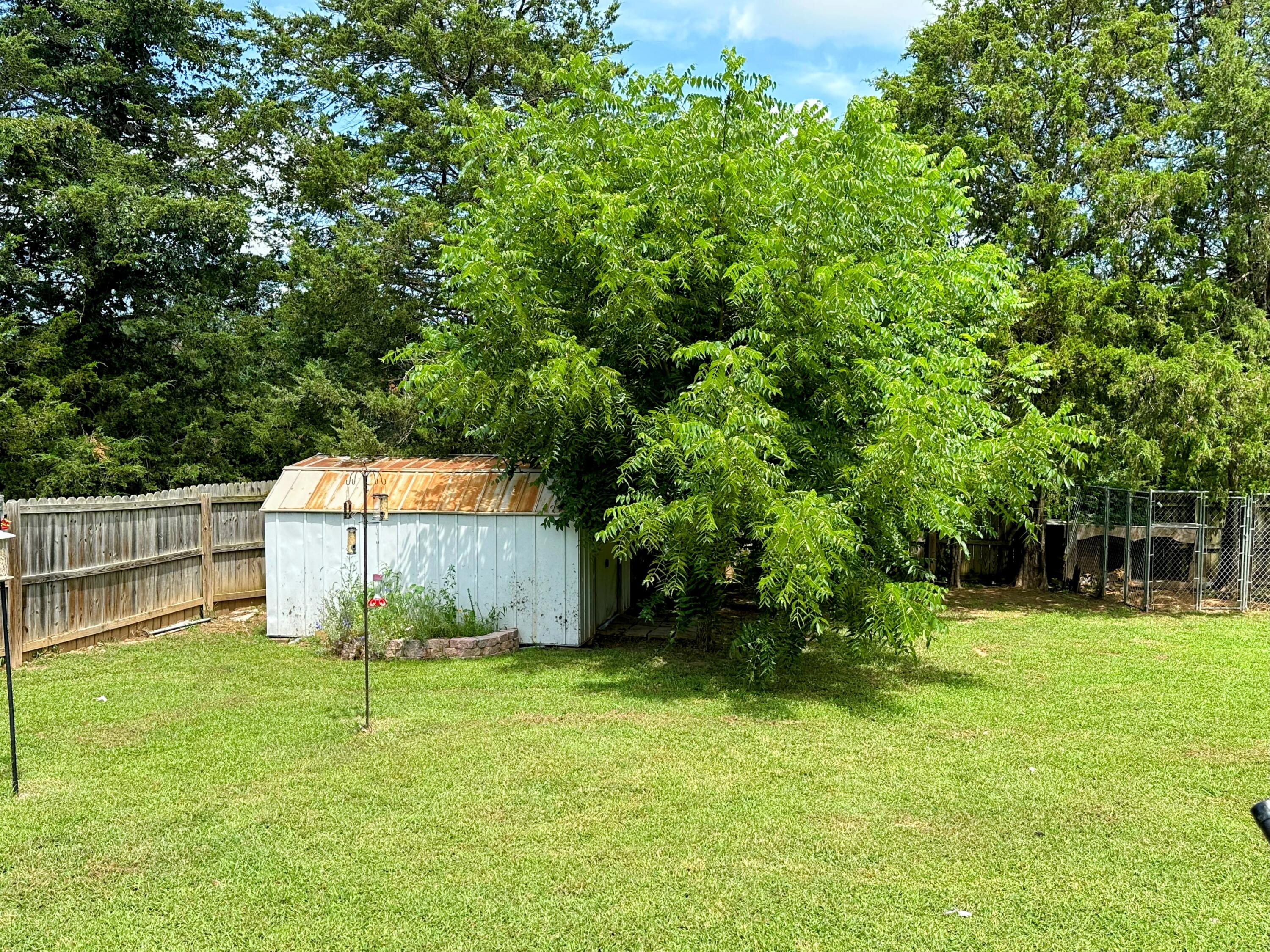 403 Paradise Heights Drive Property Photo 82