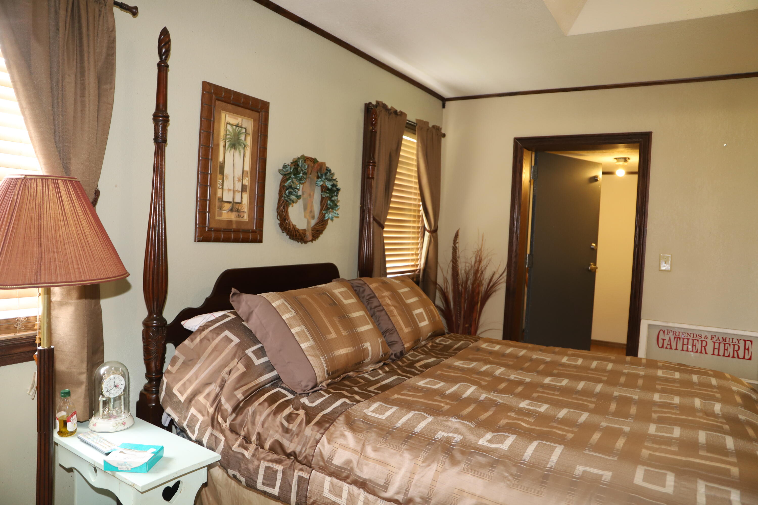 12198 Marcus Lane Property Photo 11