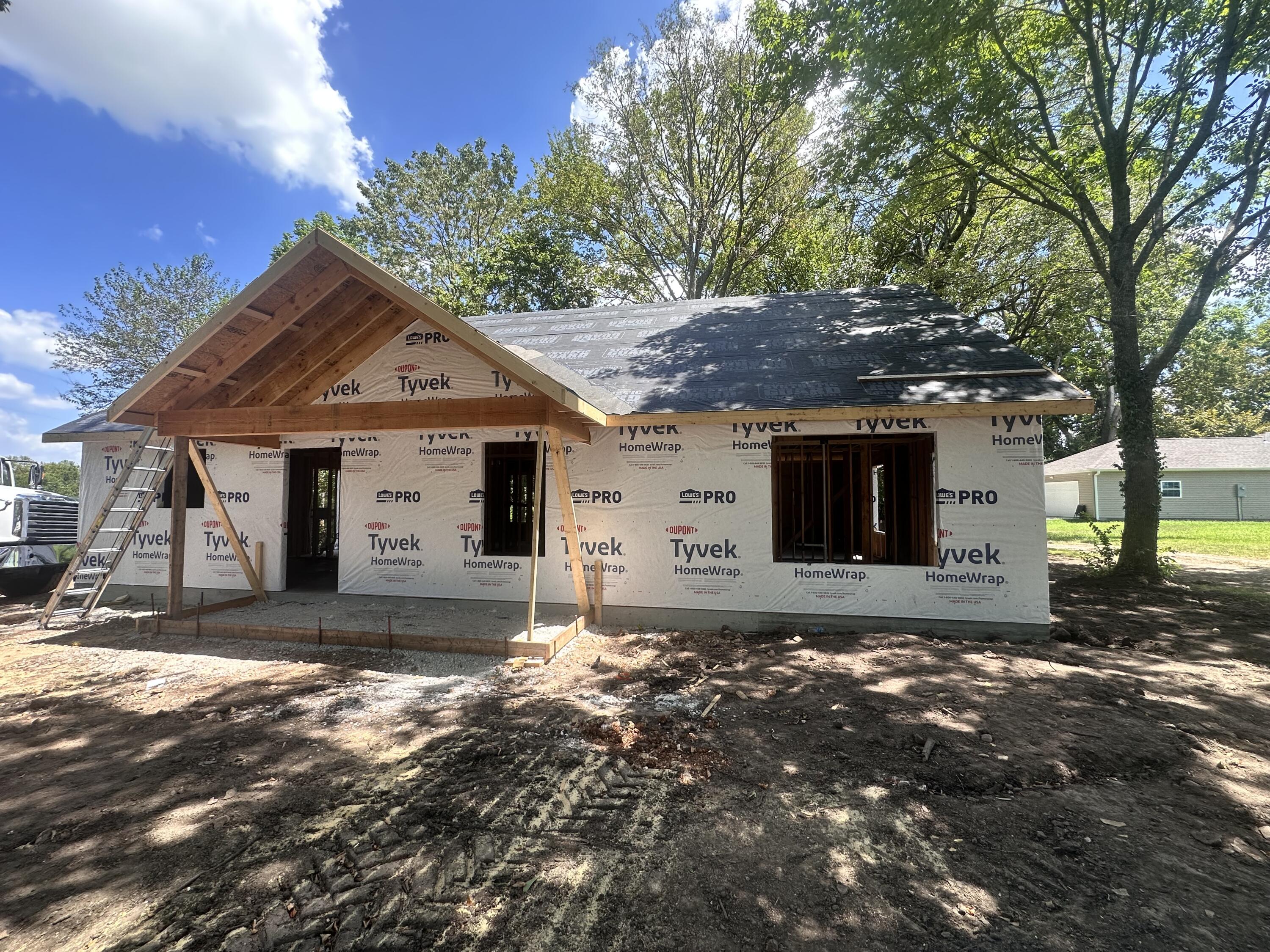 203 Locust Street Property Photo 3