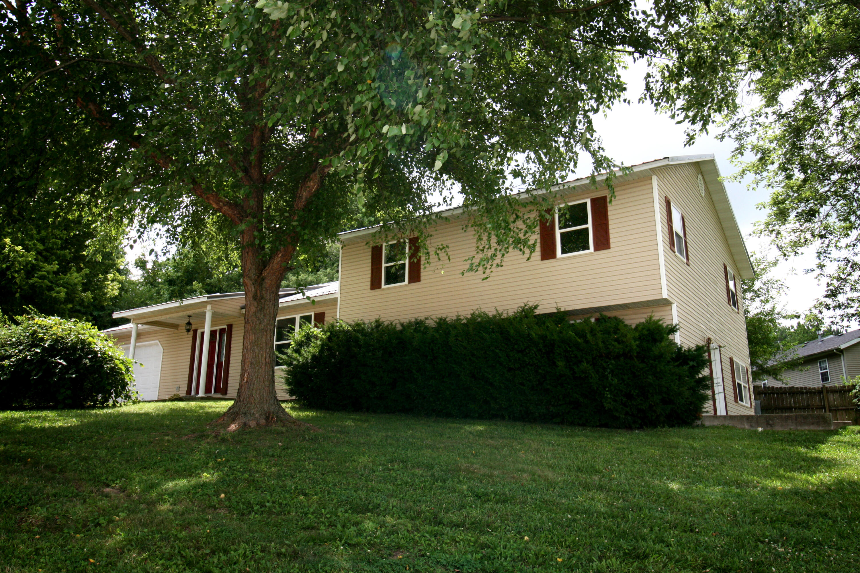 360 Banning Street Property Photo 1