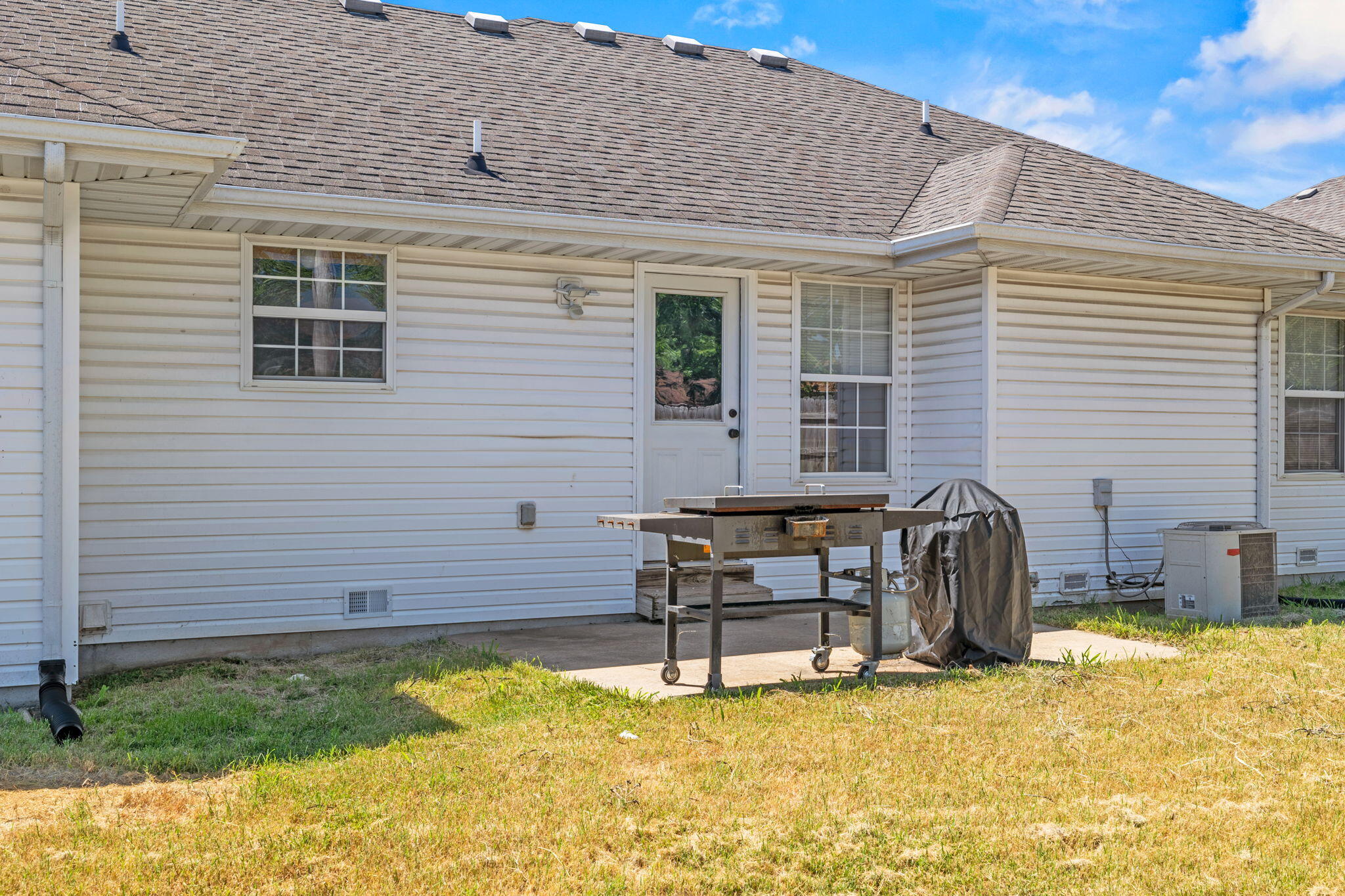 1396 South Arapaho Avenue Property Photo 25